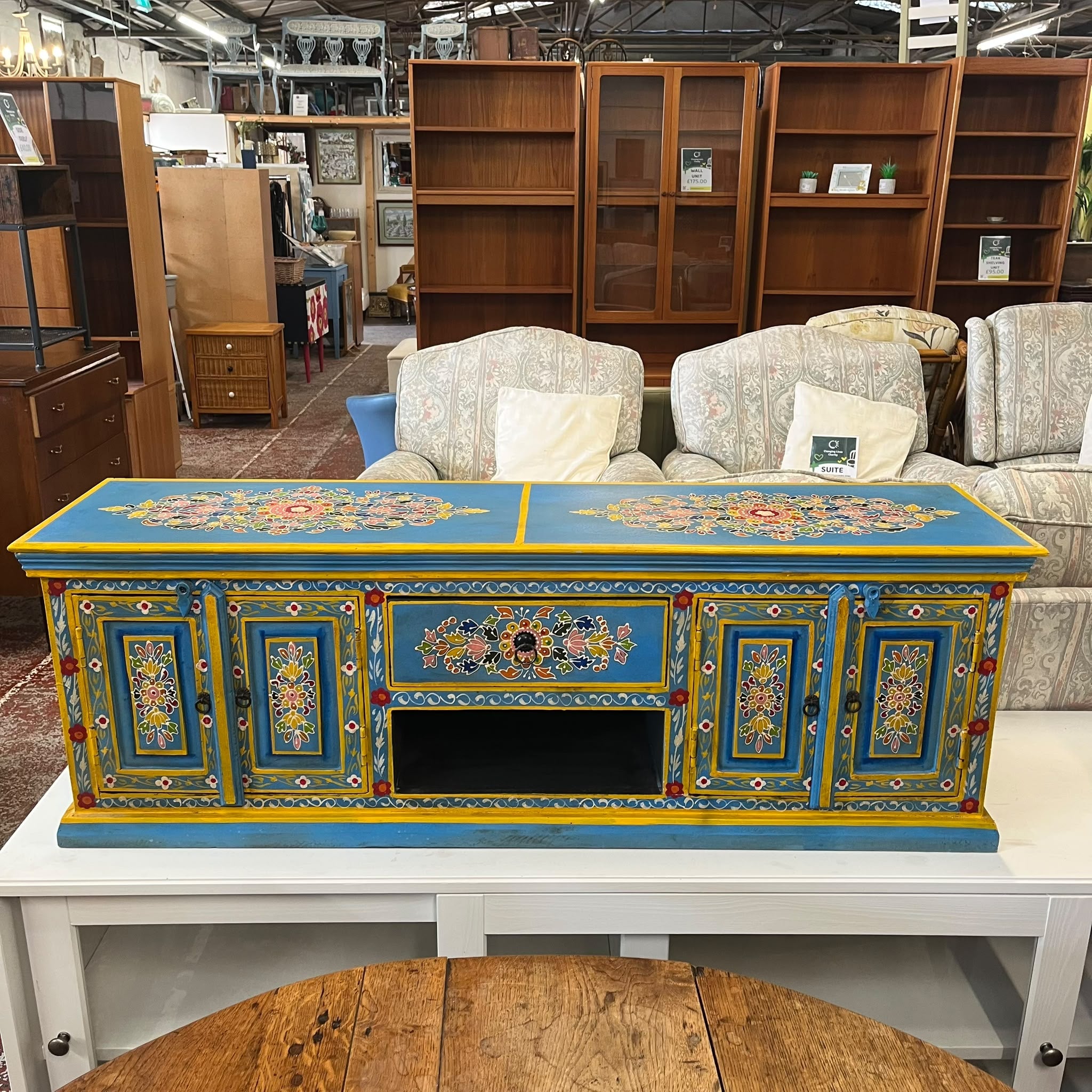 TV Cabinet