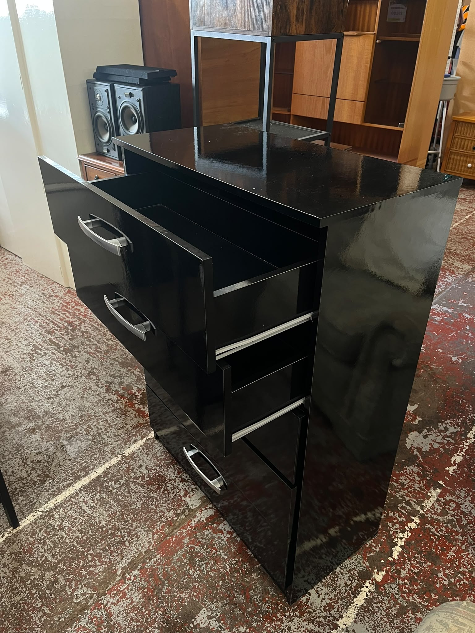 Chest of Drawers