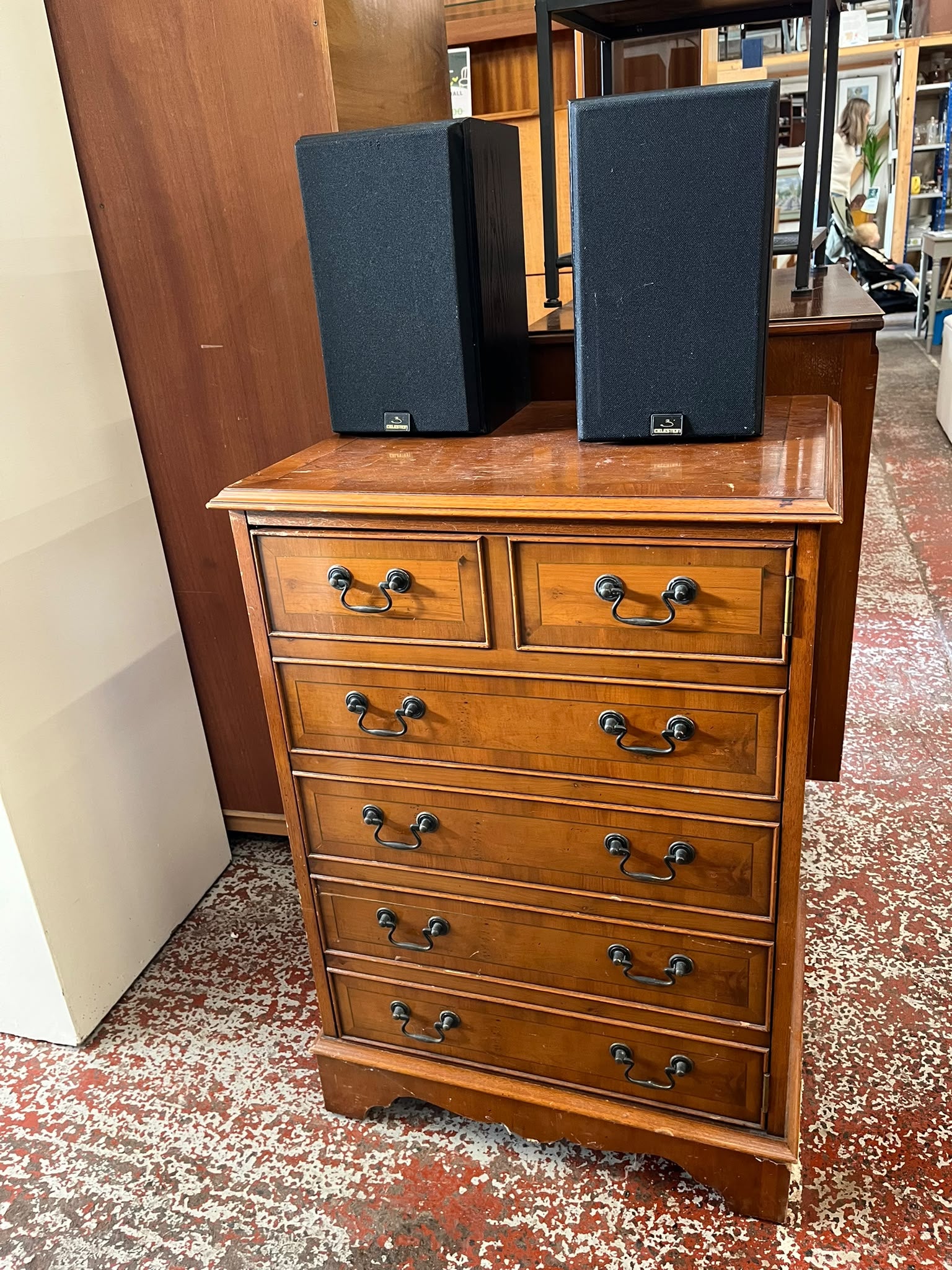 Media Centre with Stereo
