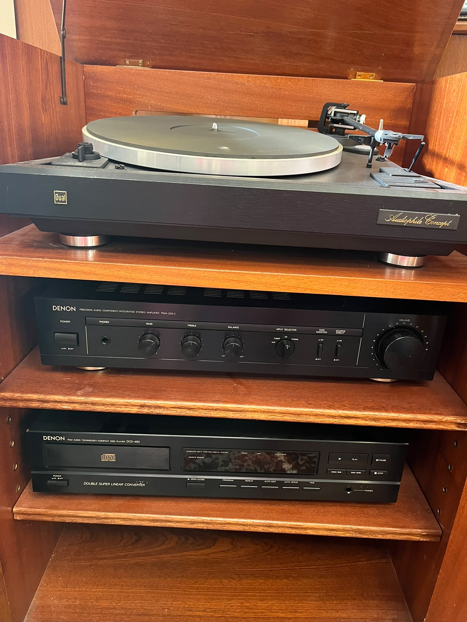 Media Centre with Stereo