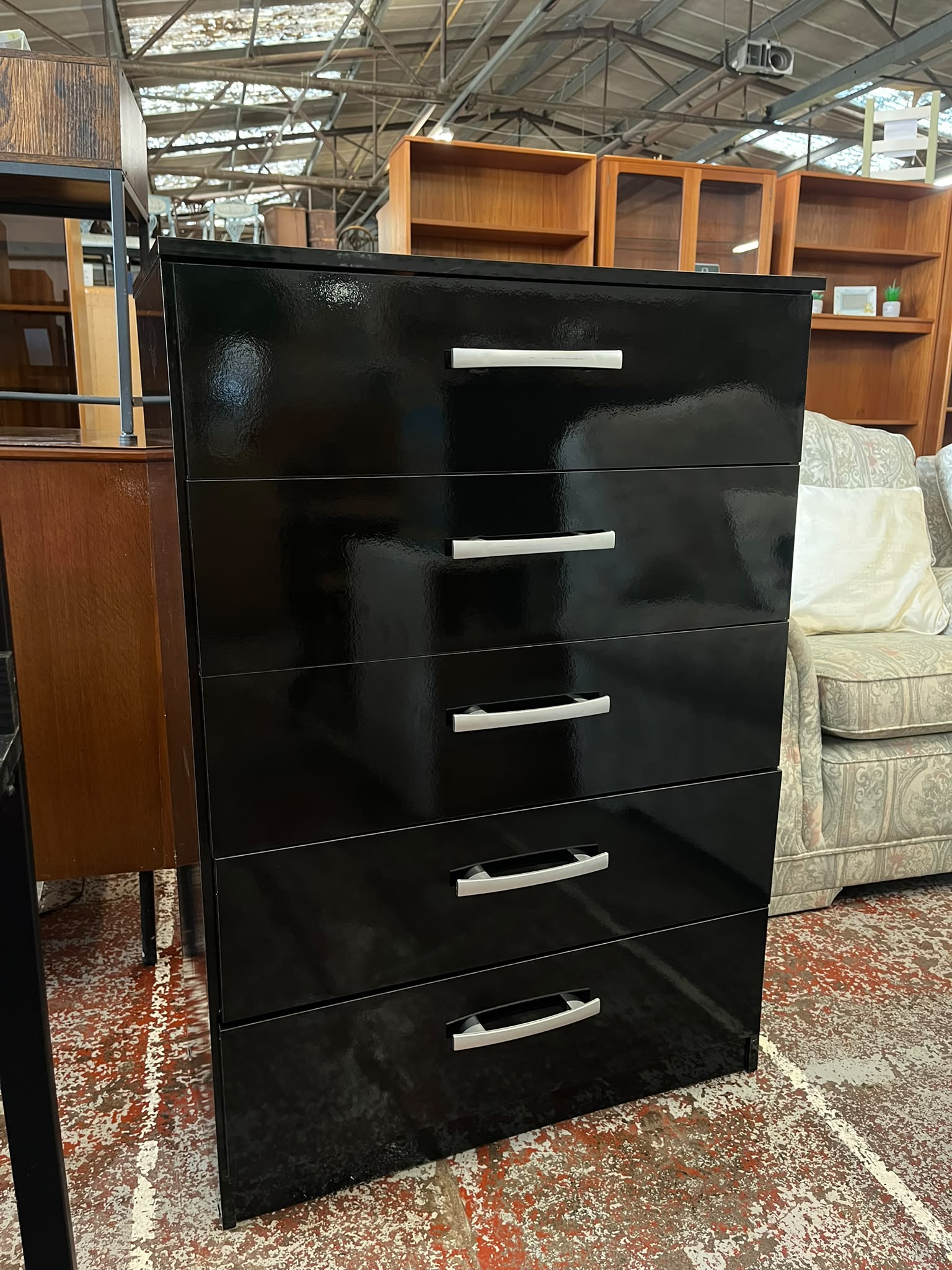 Chest of Drawers