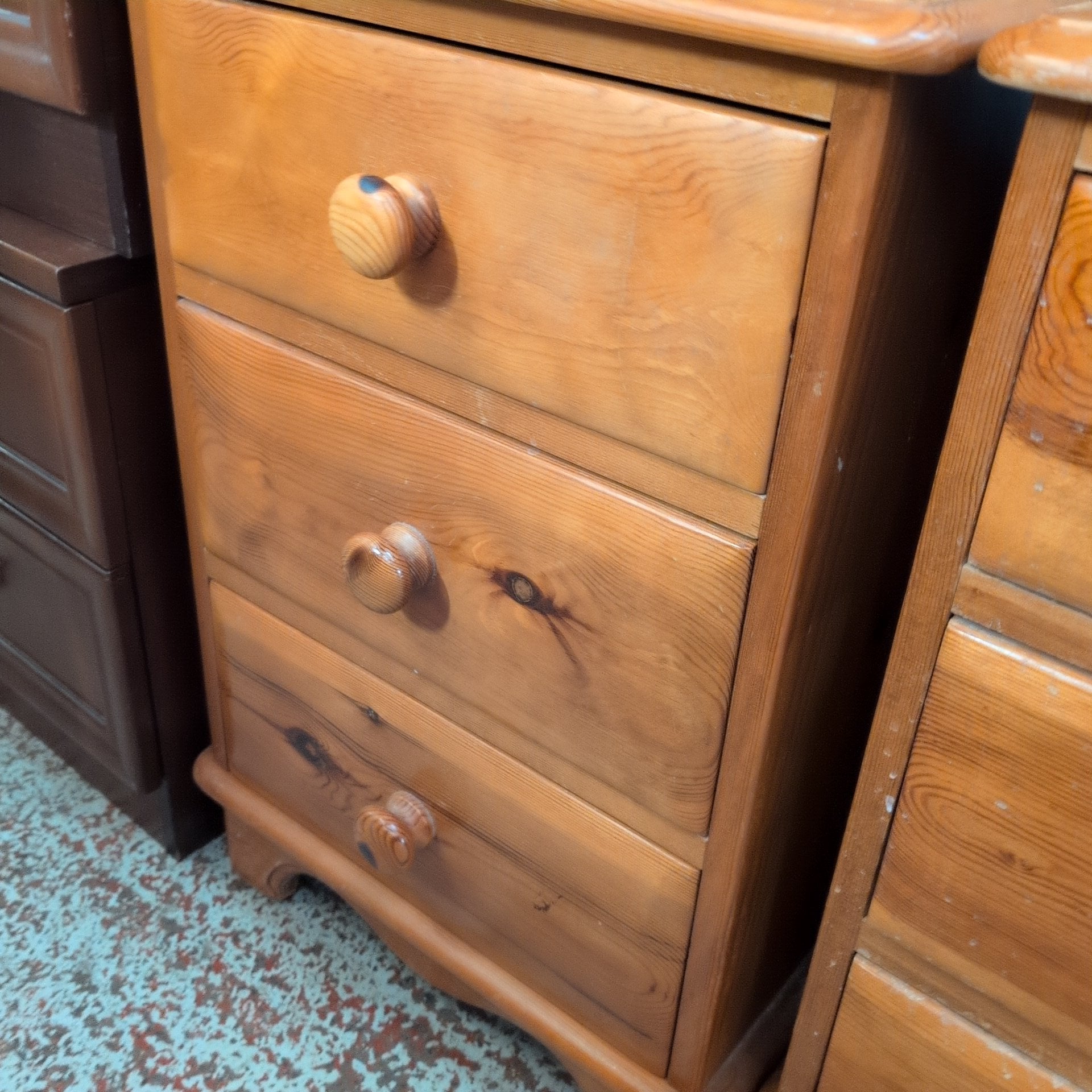 Pair of Bedside Cabinets