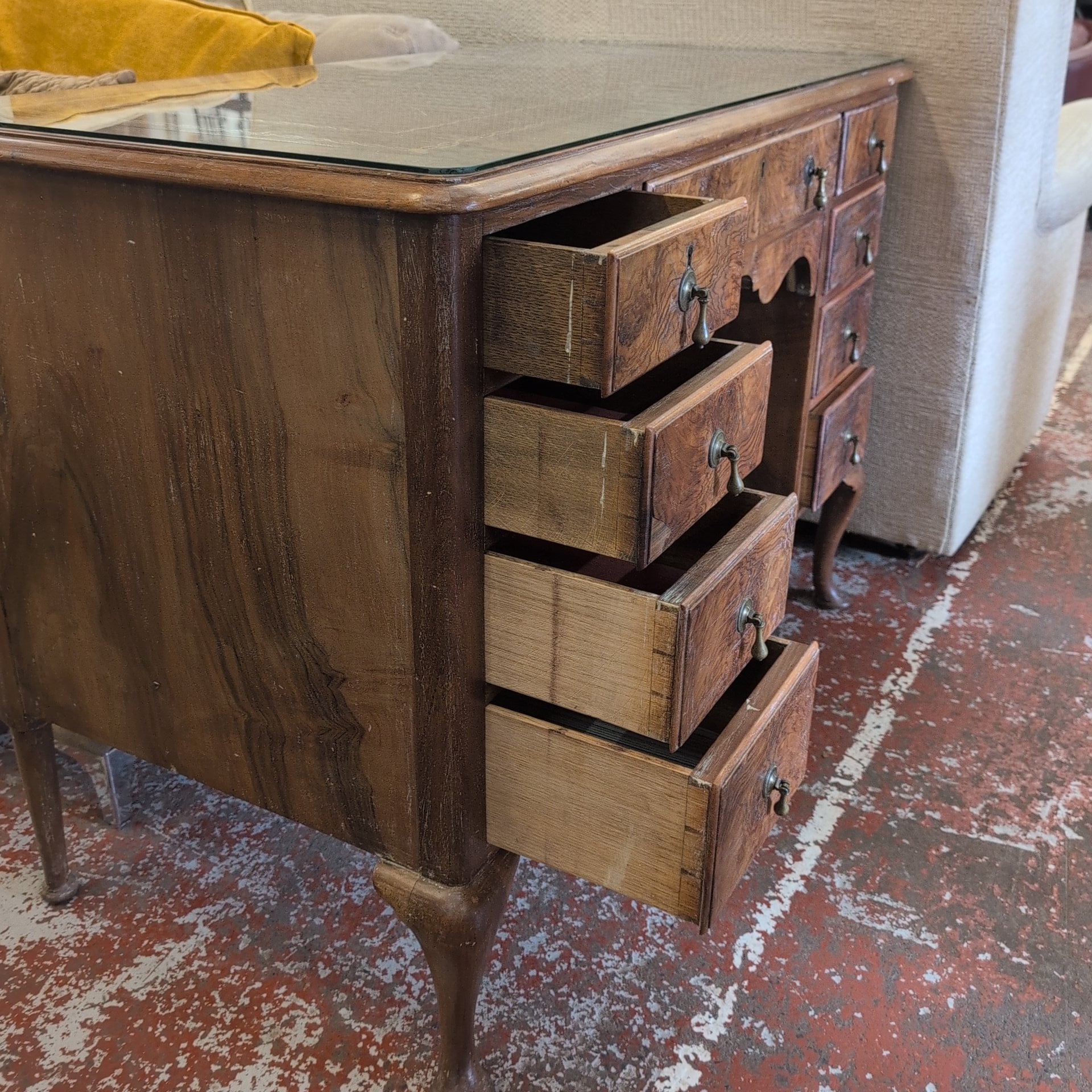 Desk