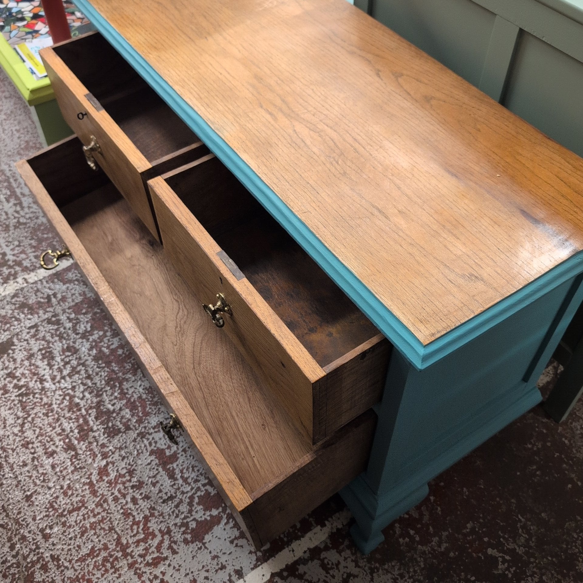 Chest of Drawers