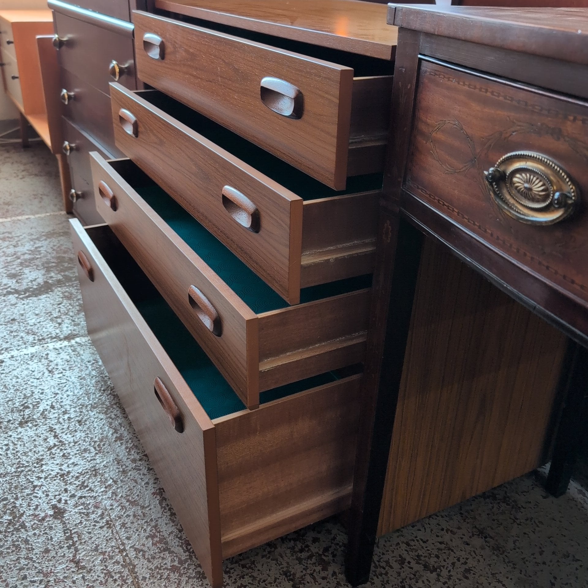 Chest of Drawers