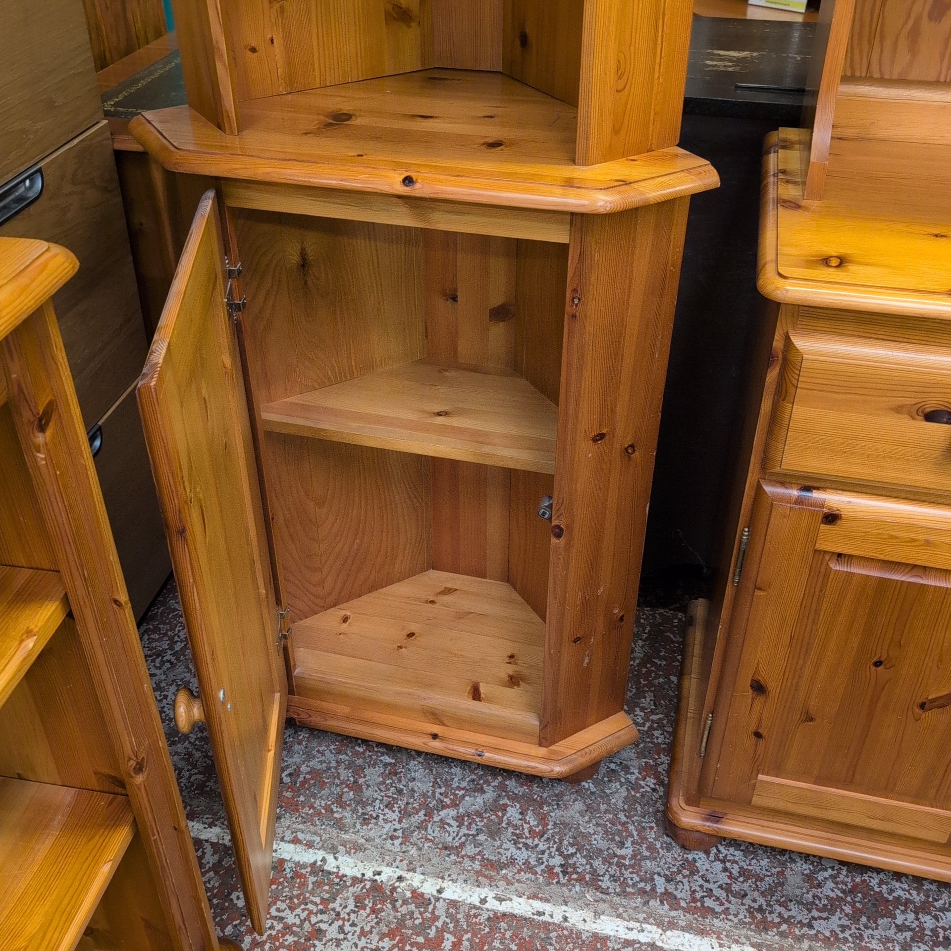 Corner Cabinet