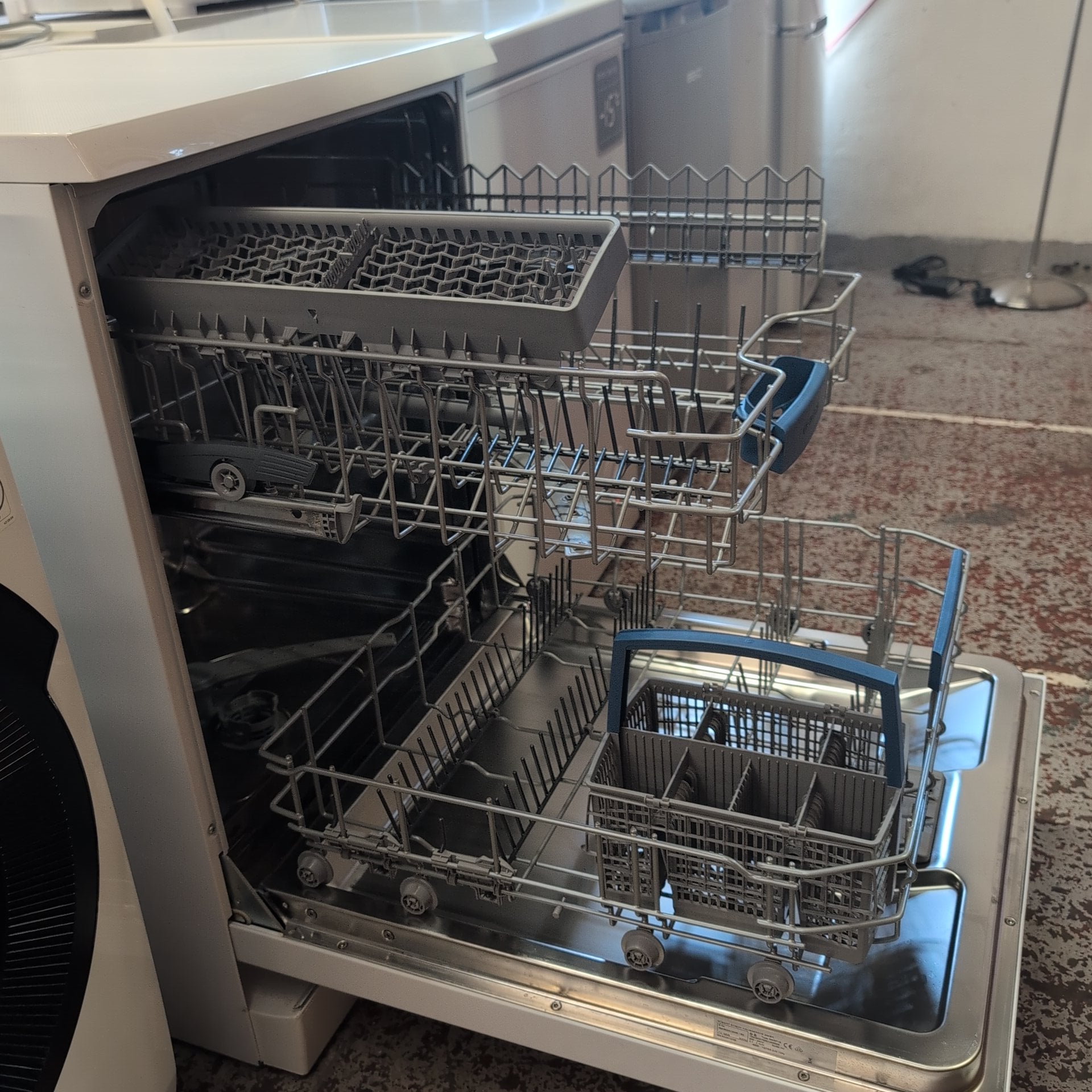 Dishwasher
