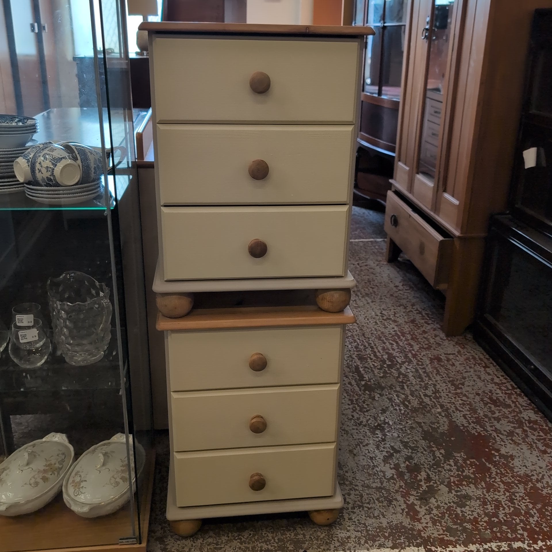 Bedside Cabinets