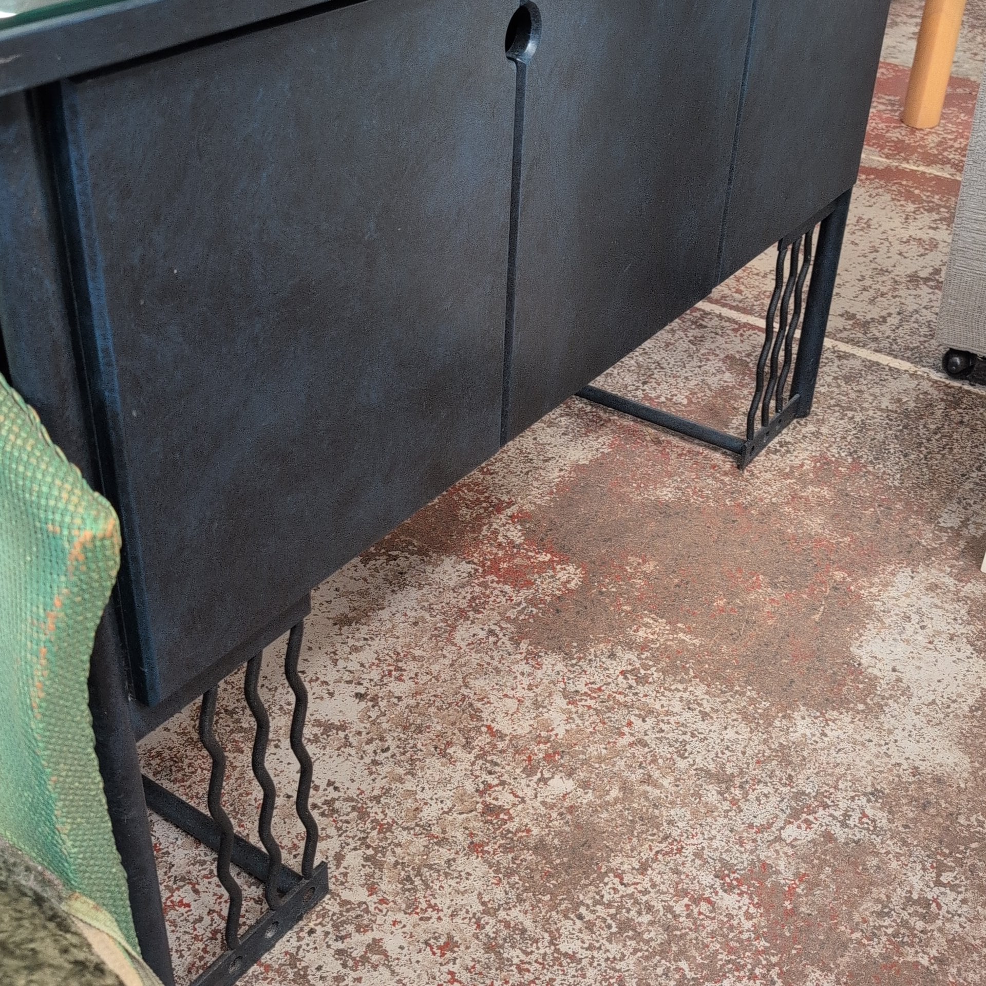 Sideboard