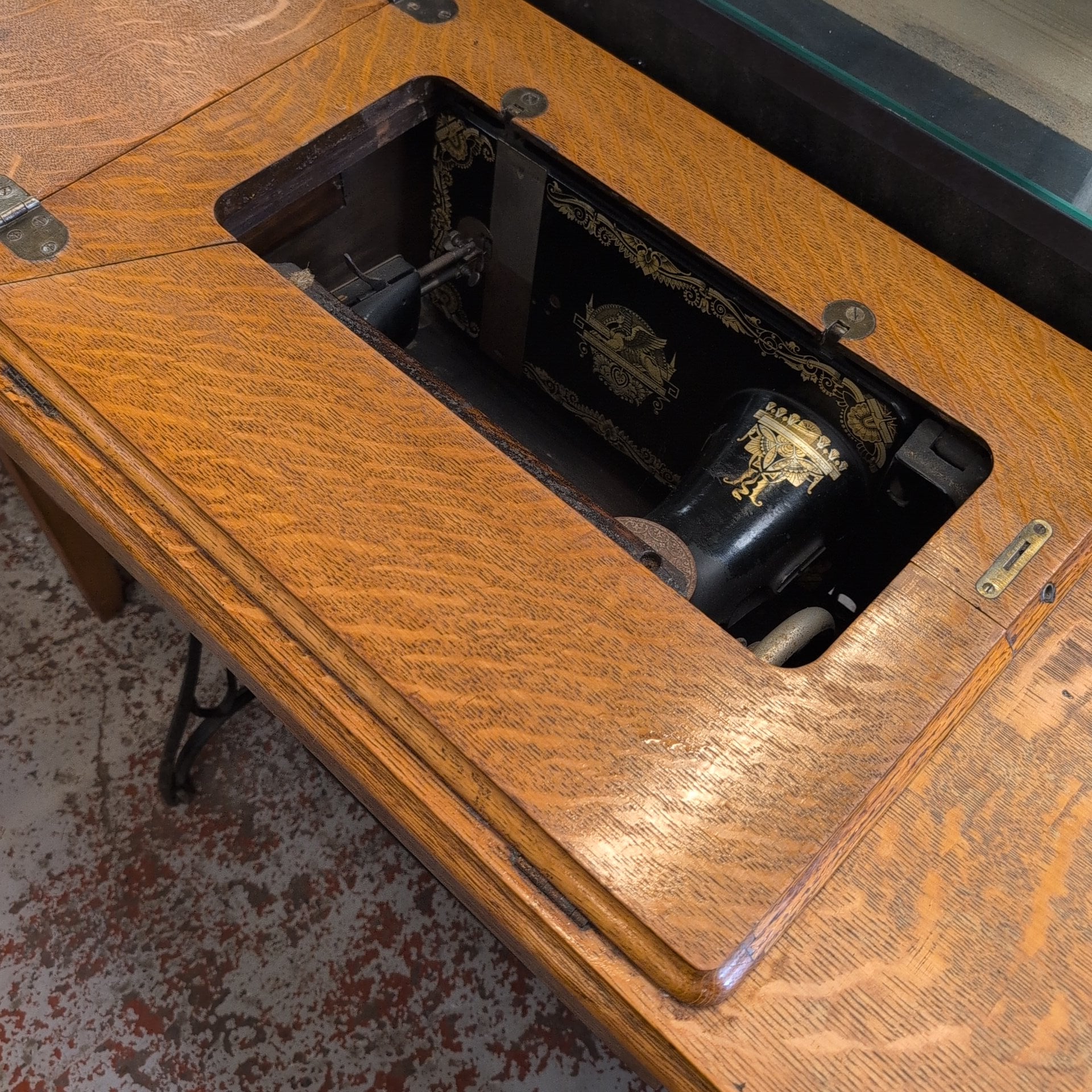 Singer Sewing Machine