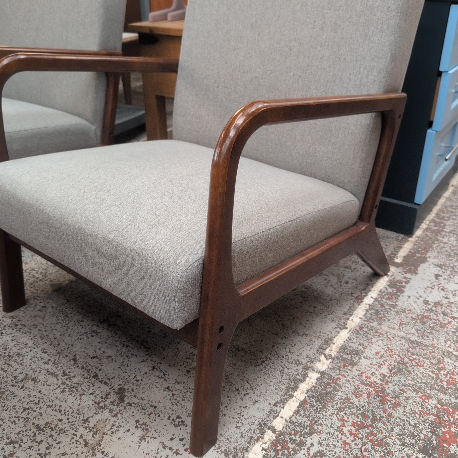Pair of Giantex Chairs