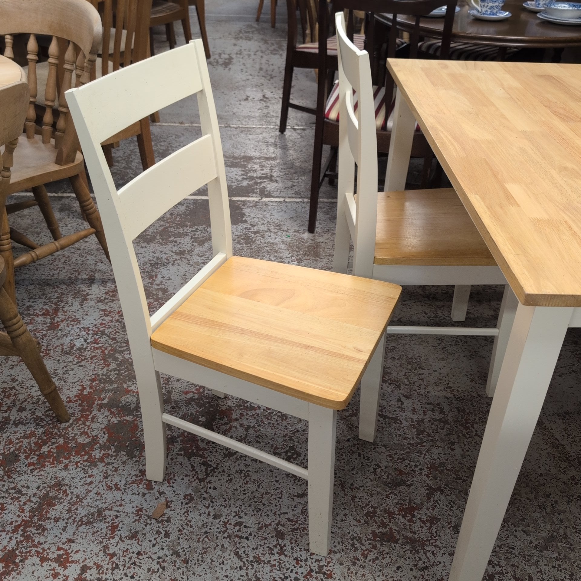 Table, Chairs & Benches