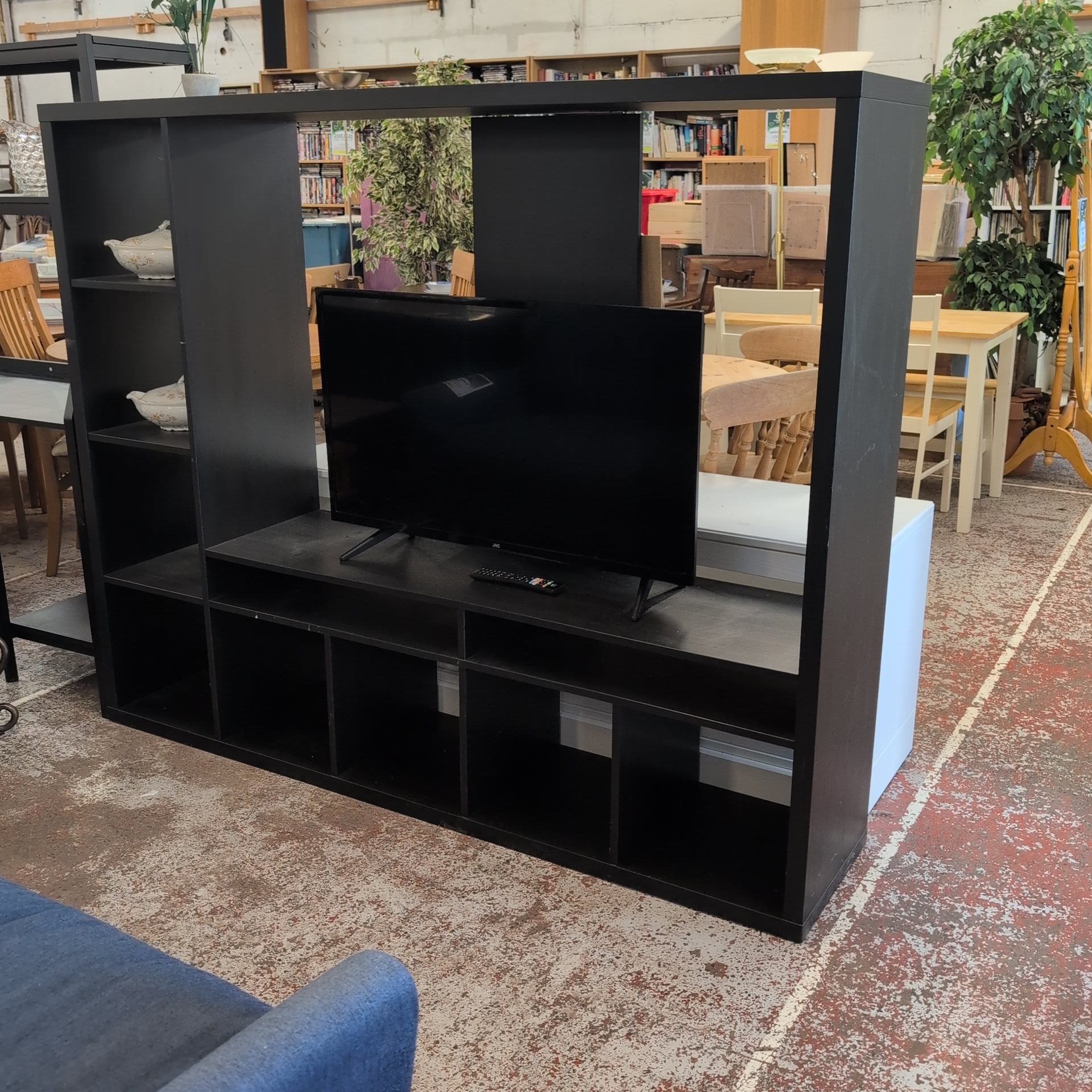TV Unit