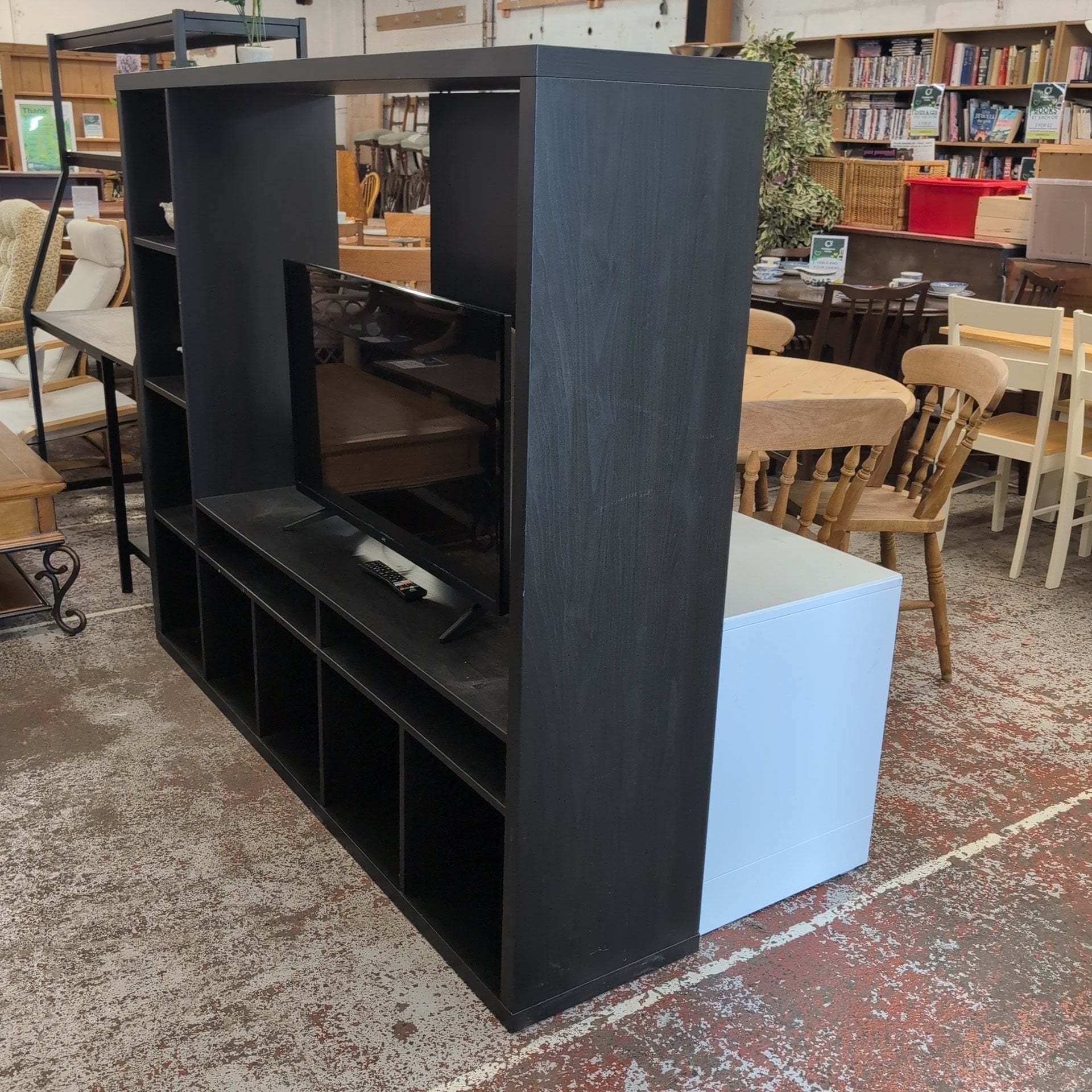 TV Unit