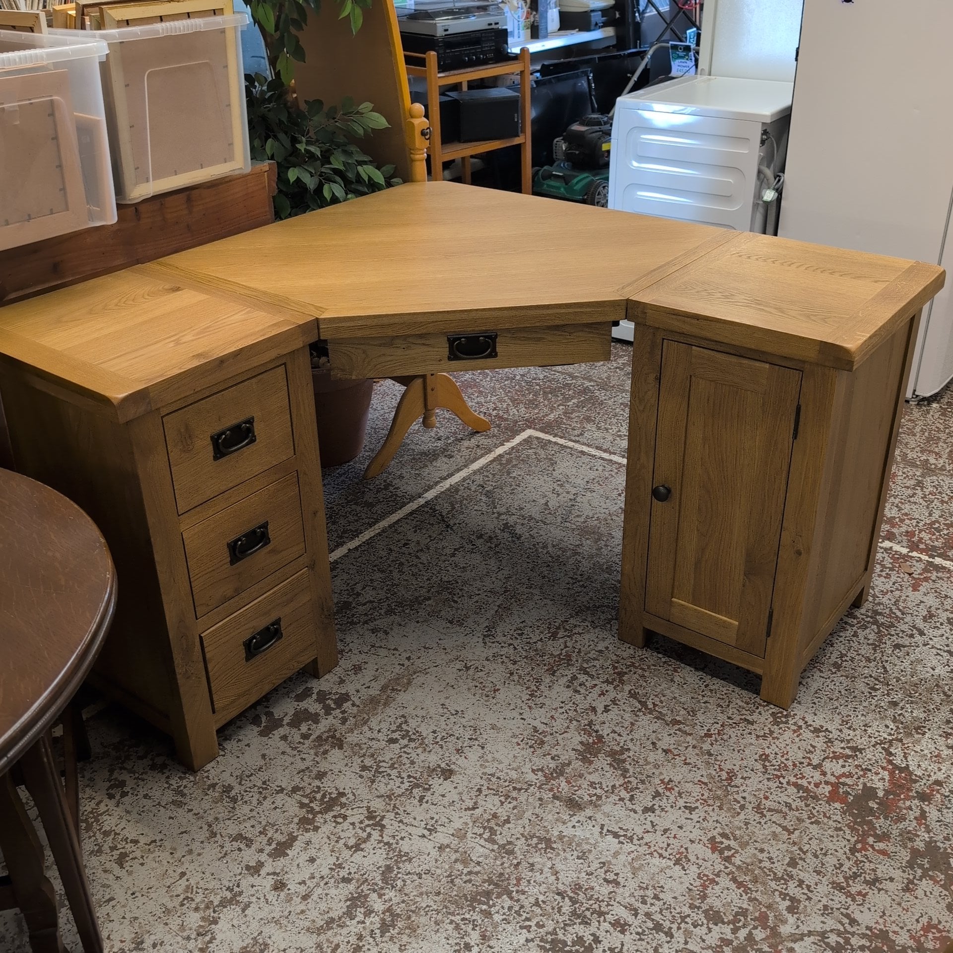 Desk