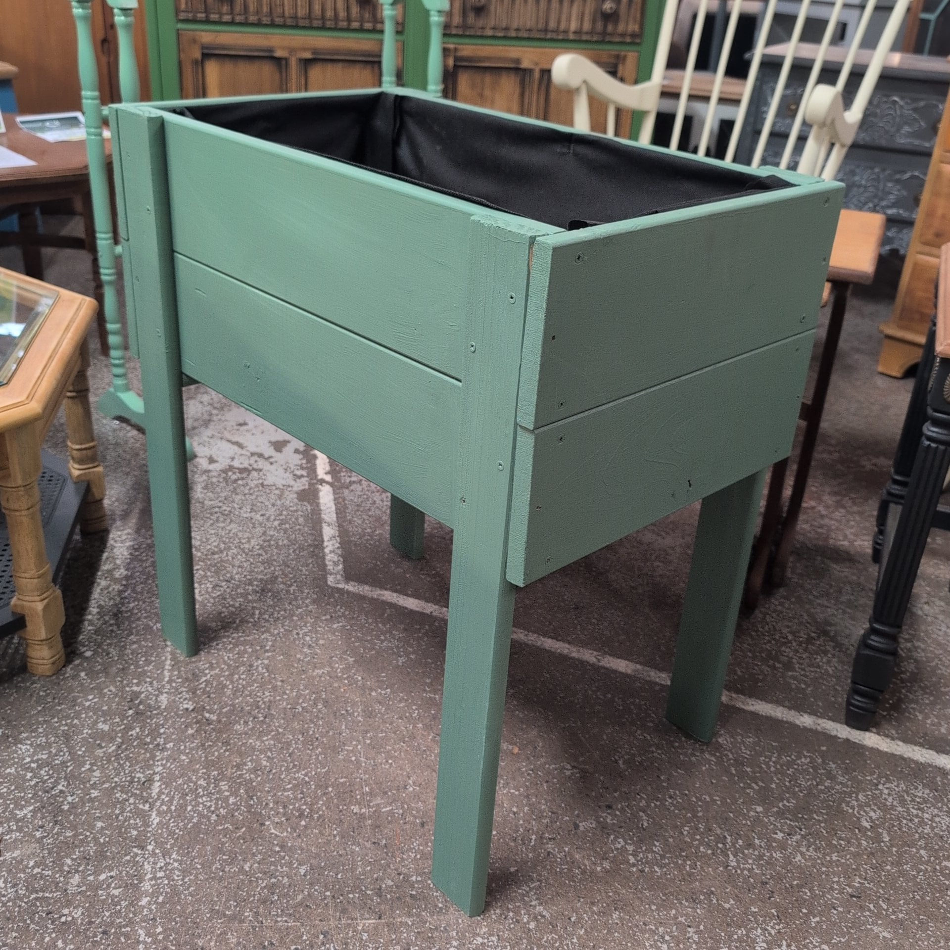 HMP Bristol Planter