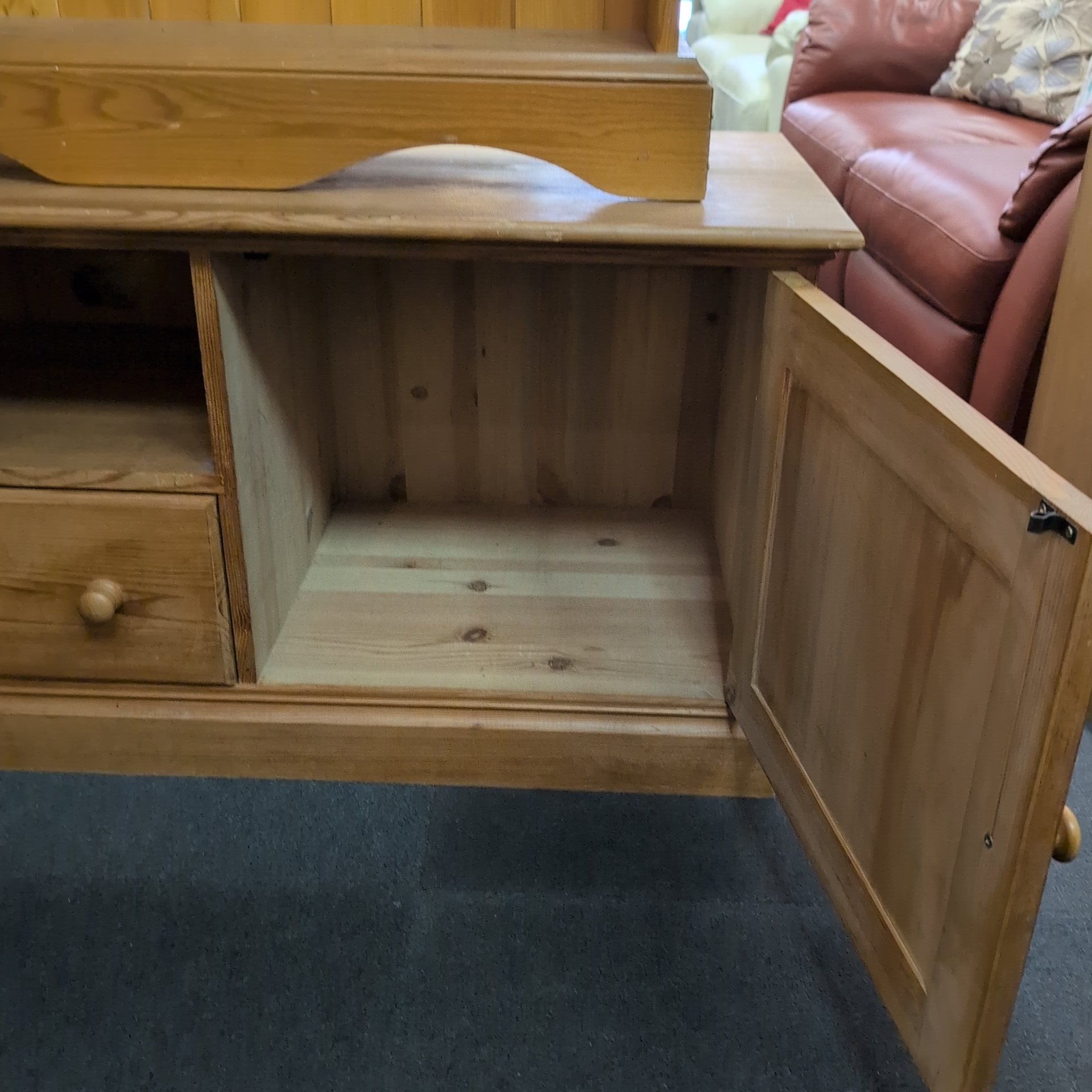 TV Unit