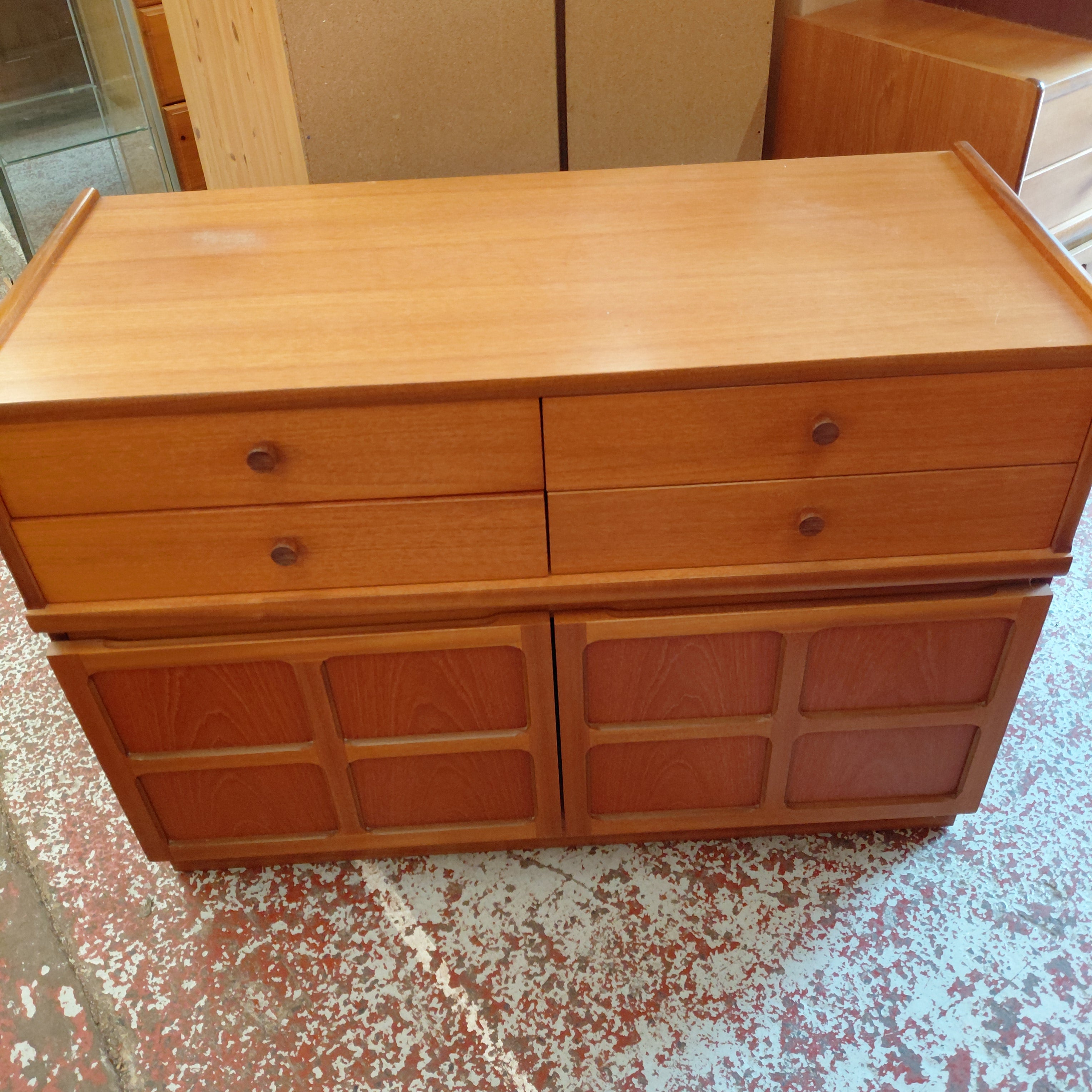 Sideboard