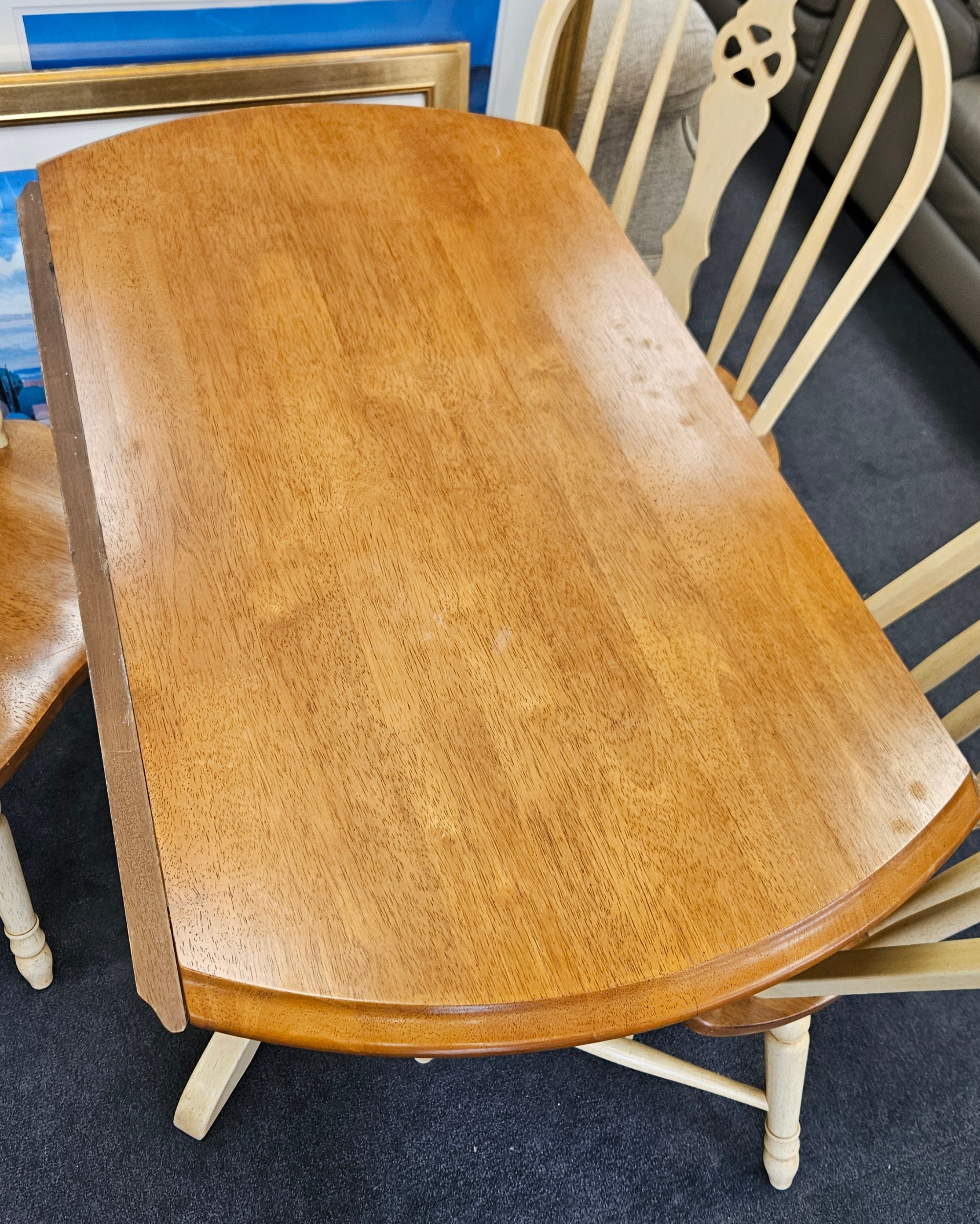 Dropleaf table & 4 chairs