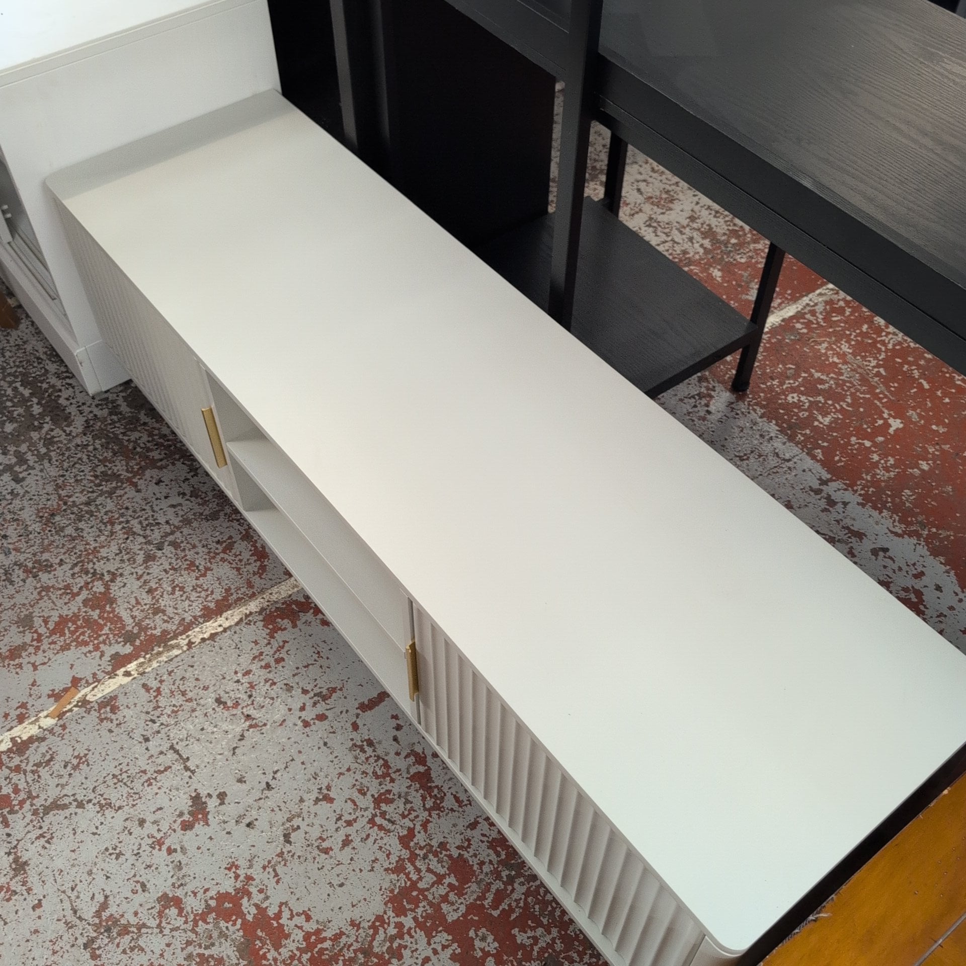 TV Unit
