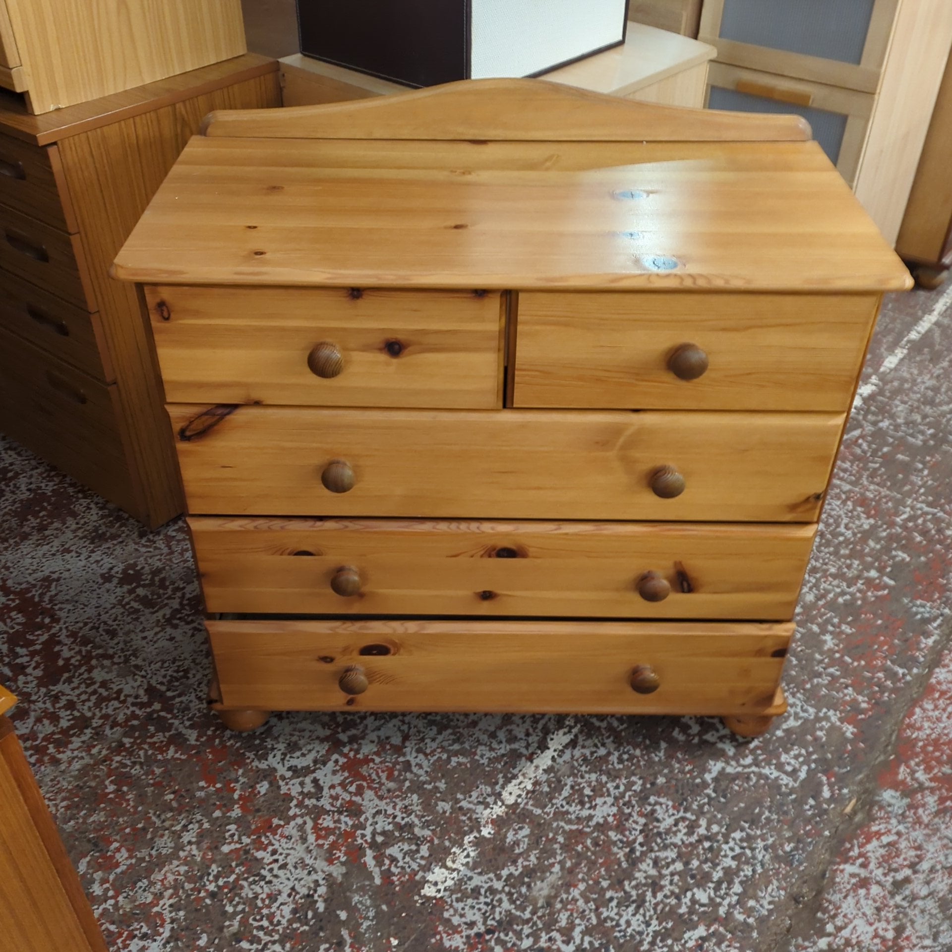 Pine Chest Of Drawers