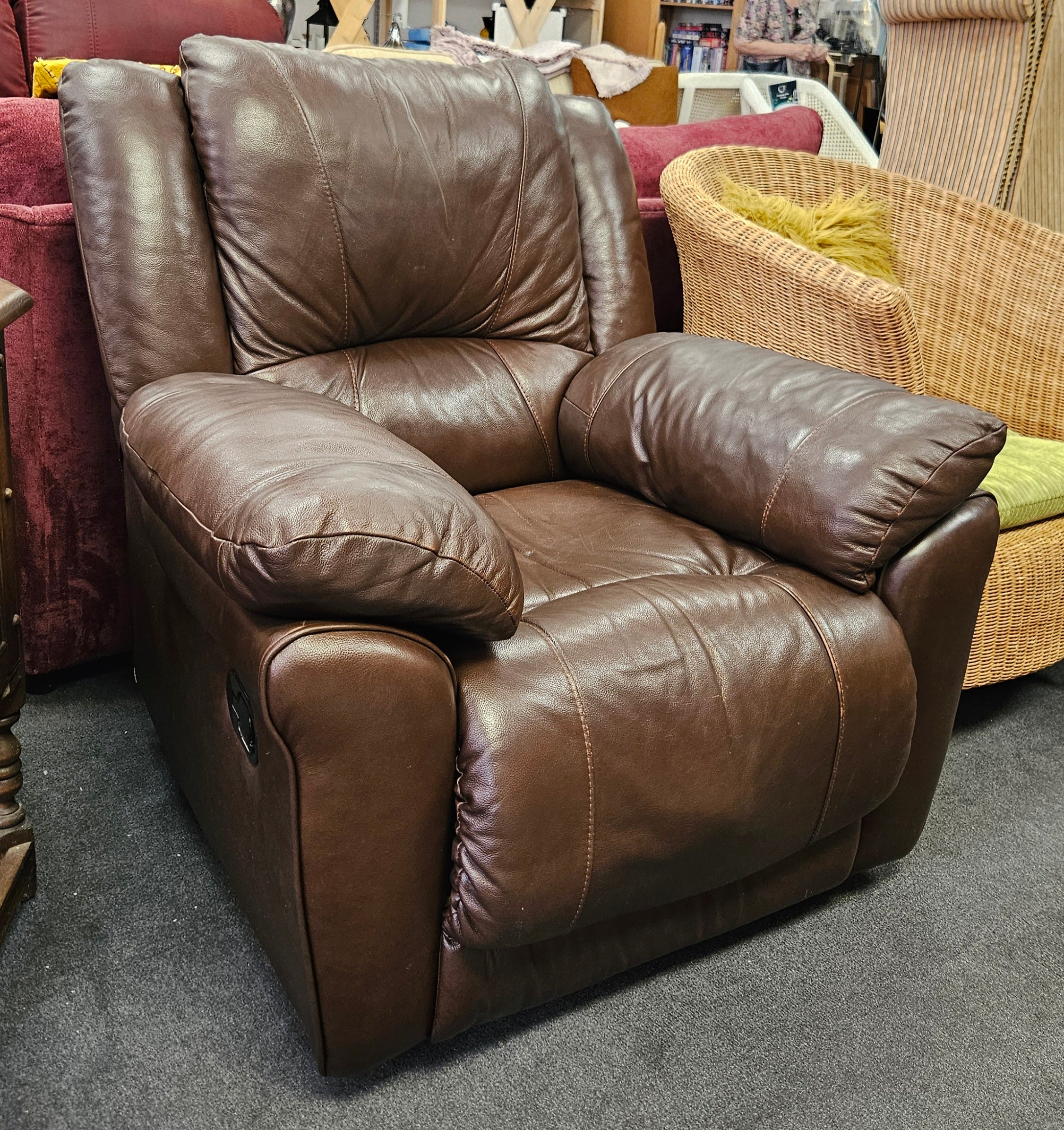 Reclining chair