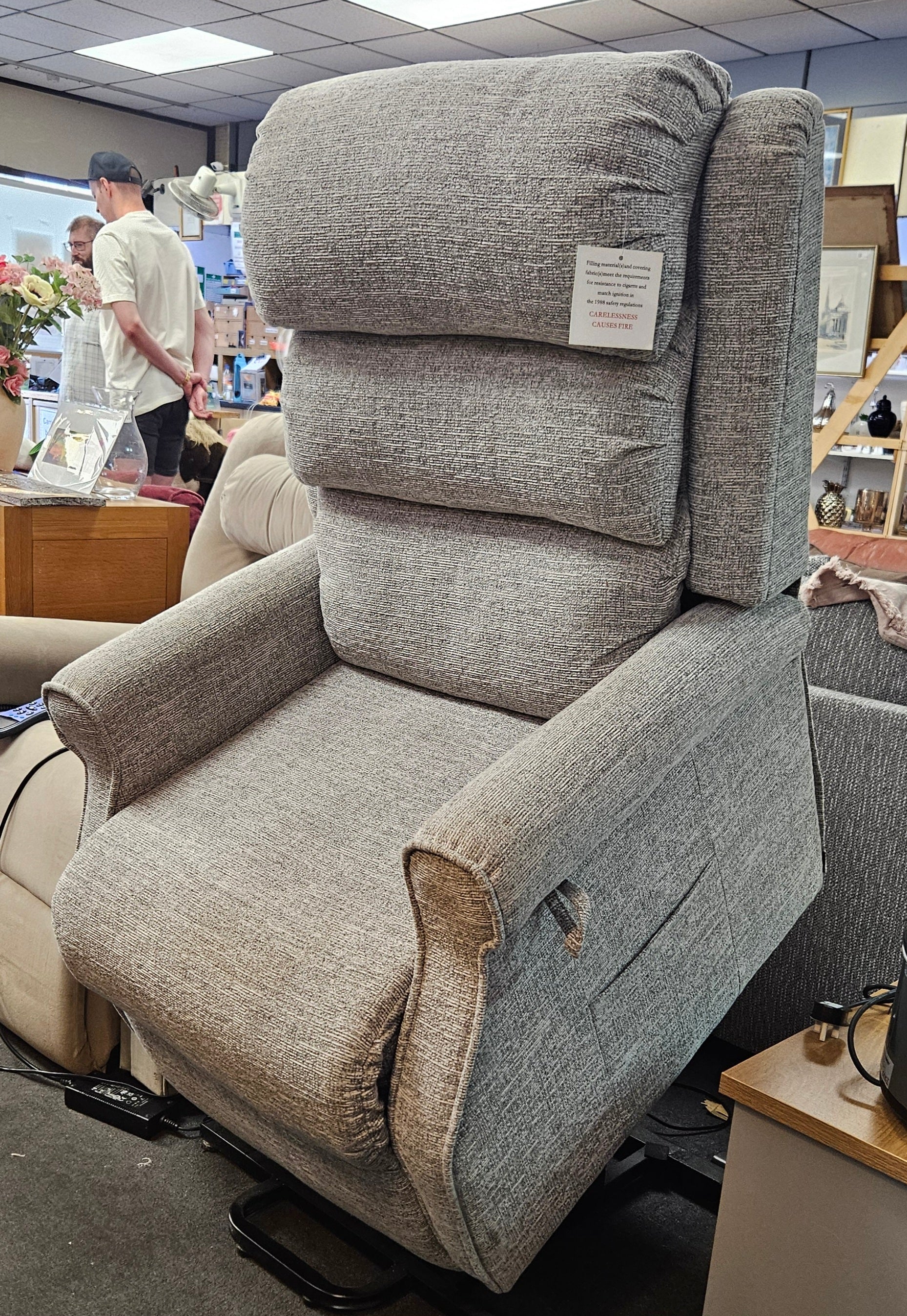 Rise & Recline Chair