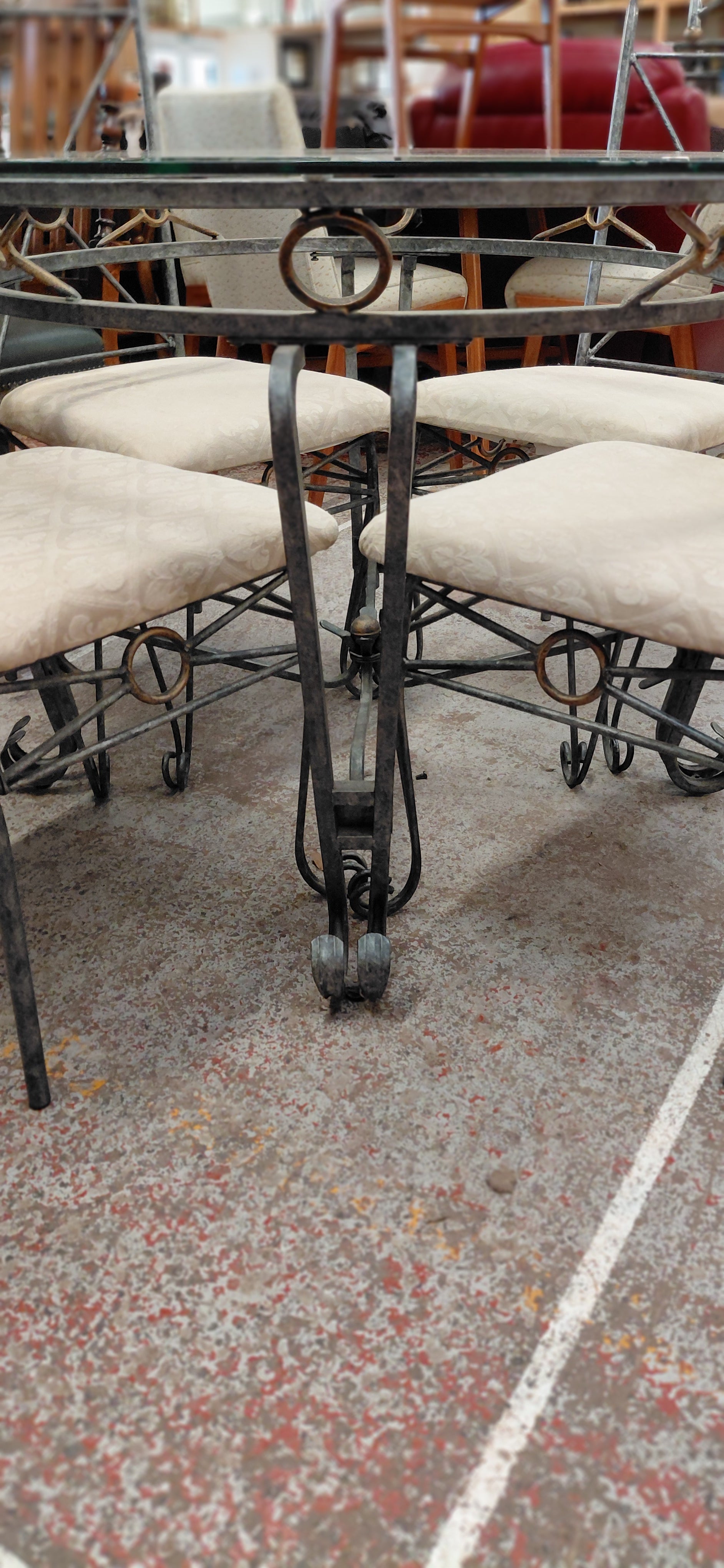 Glass Round Table And Chairs