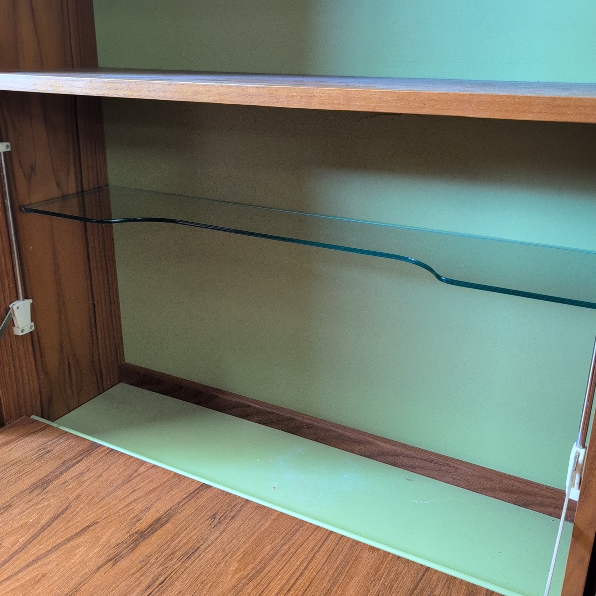 Wall Unit