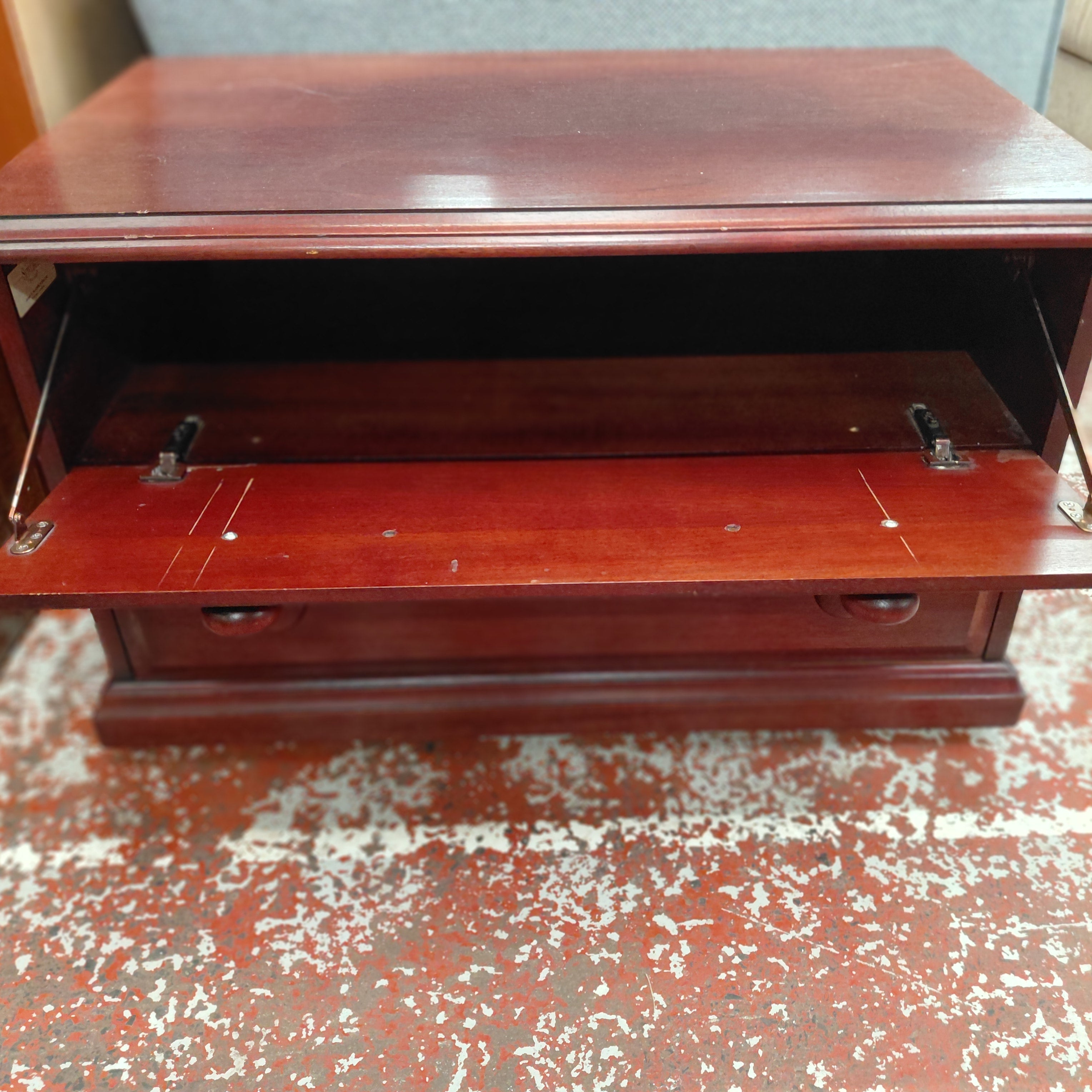 Tv Unit
