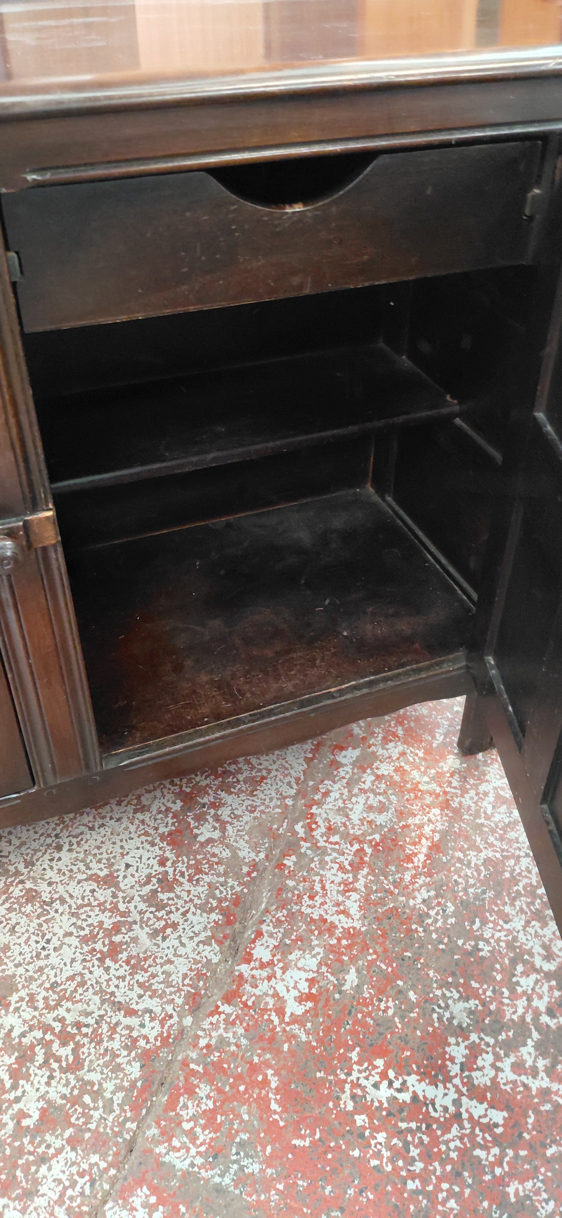 Sideboard