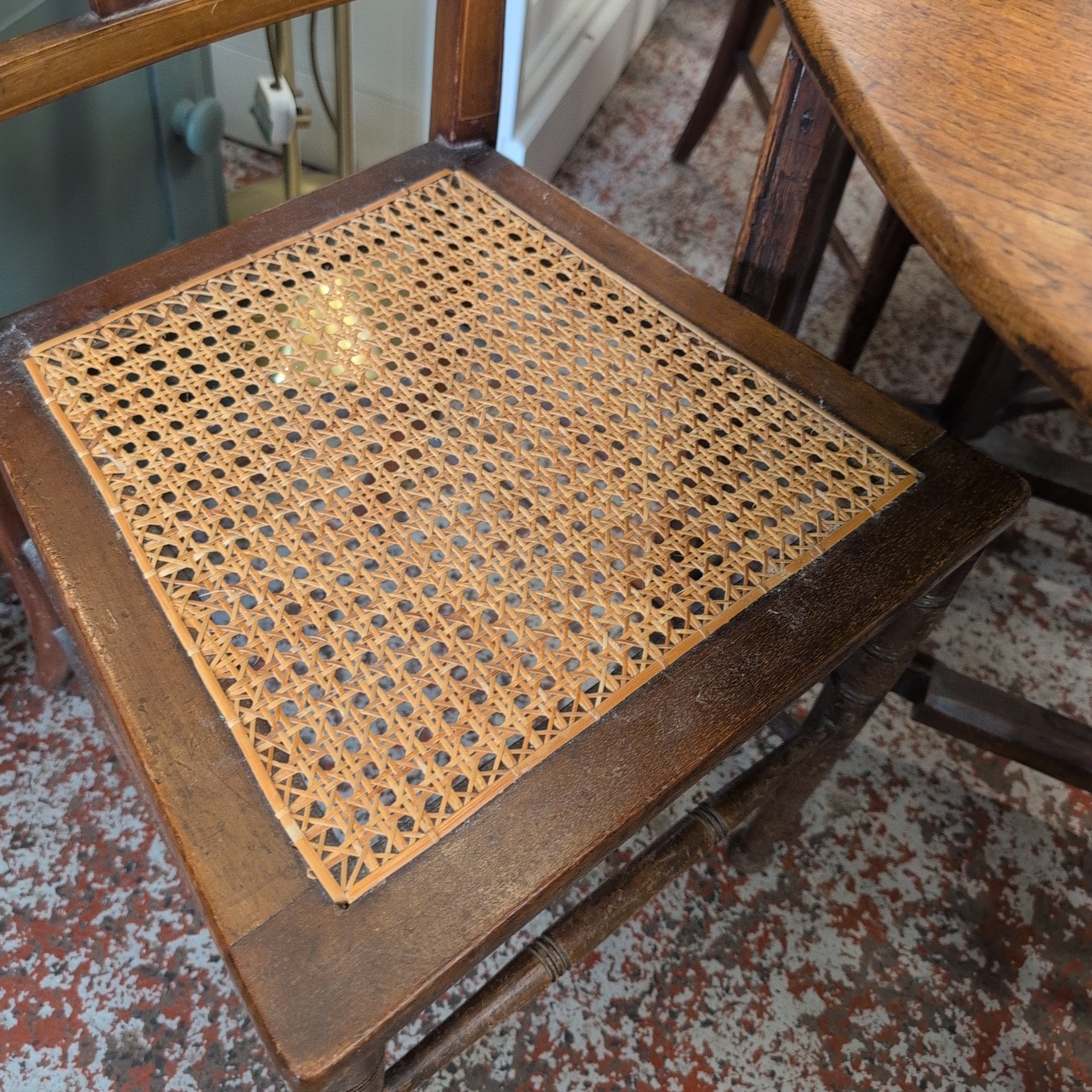 Table & Chairs