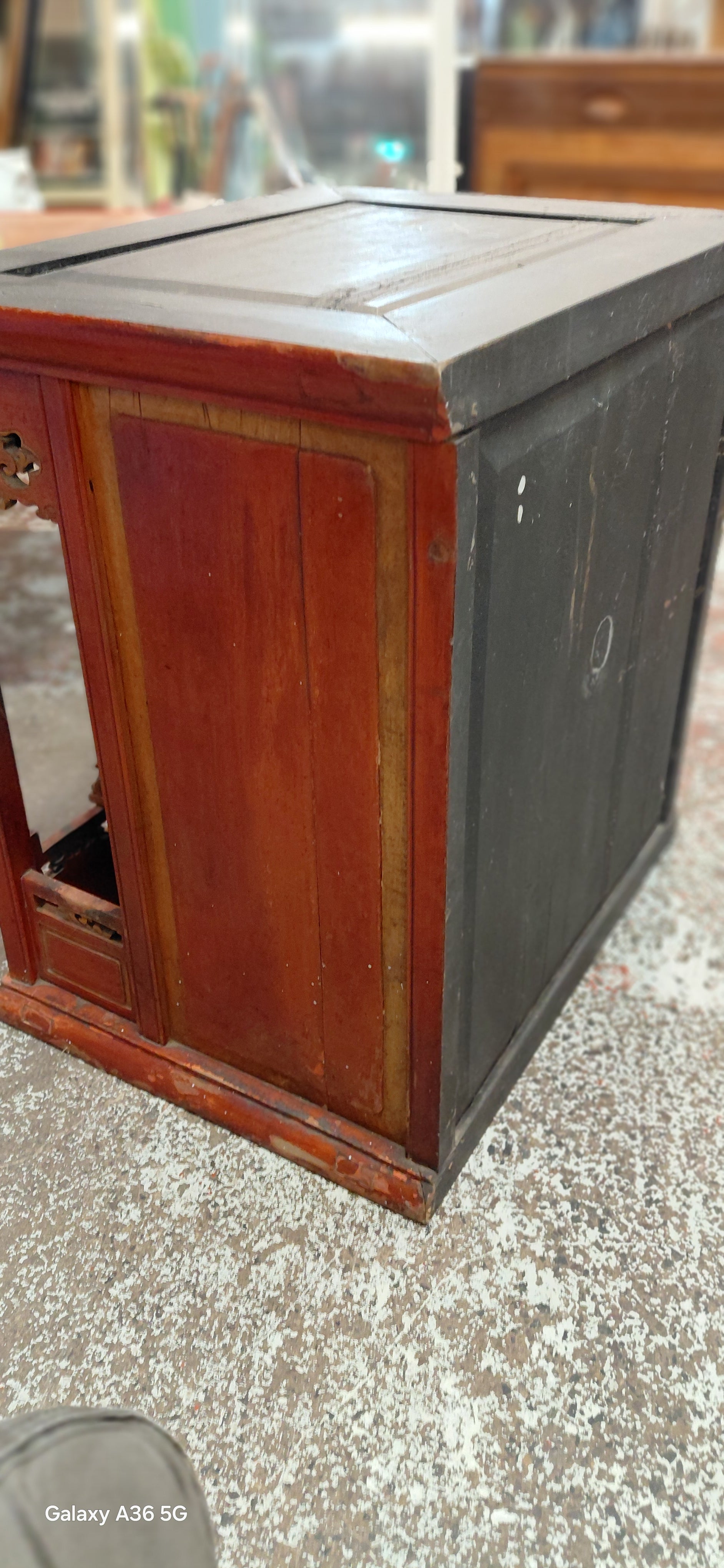 Chinese Ancestral Family Shrine