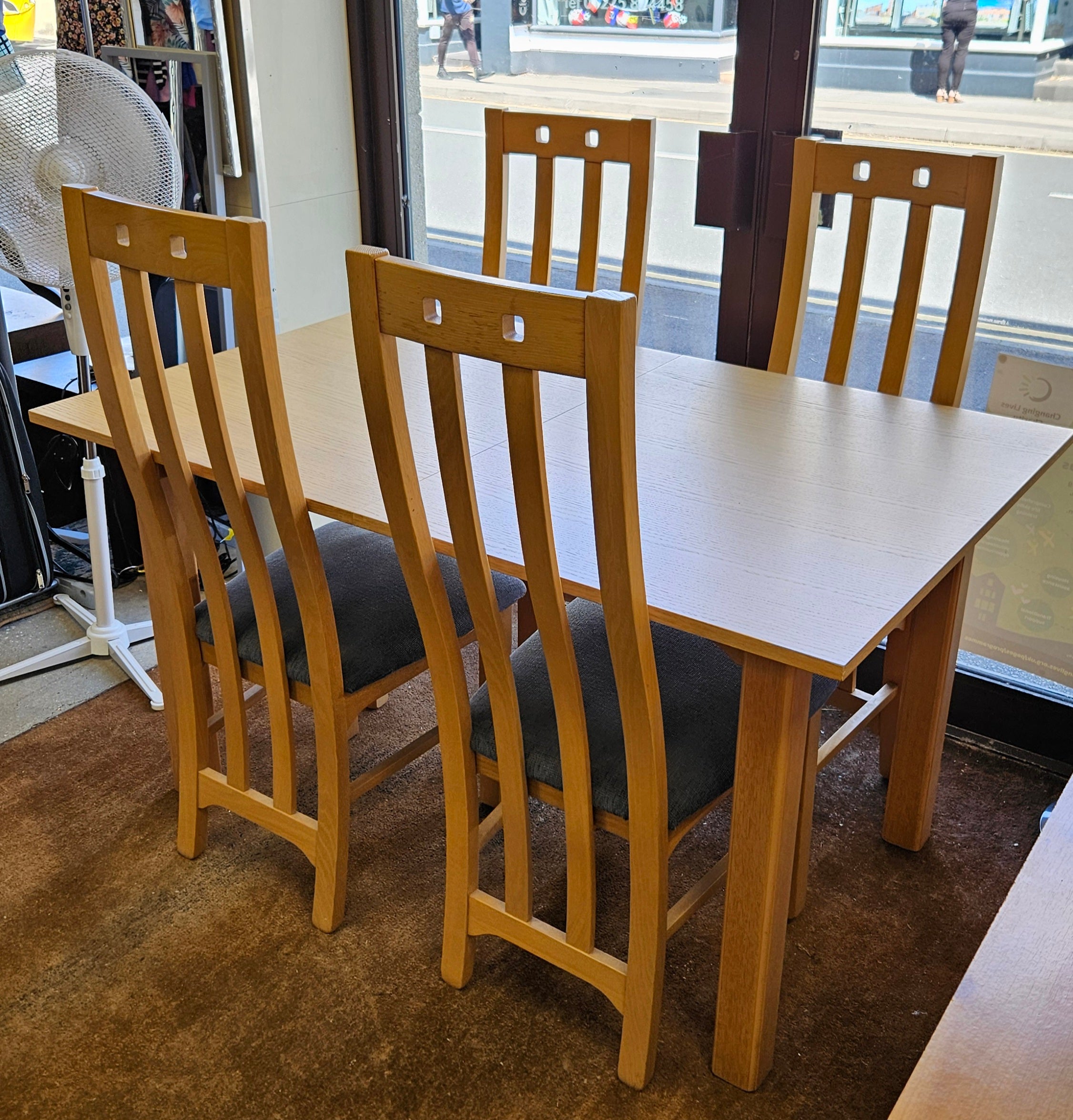 Table & 4 chairs