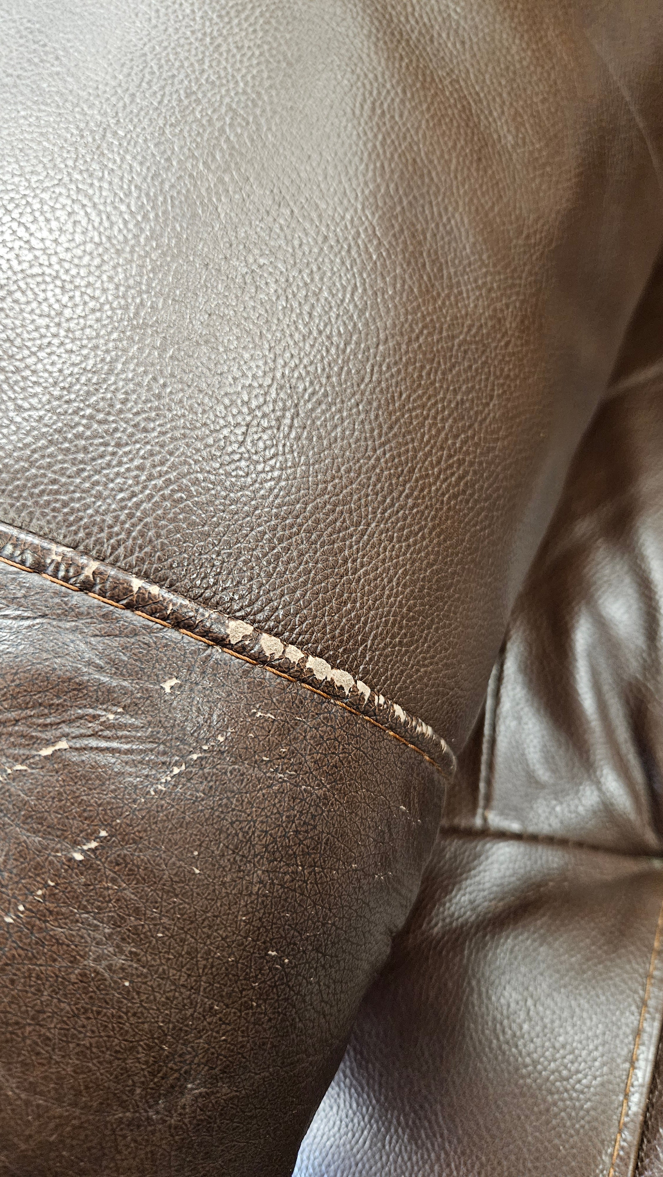 Reclining chair