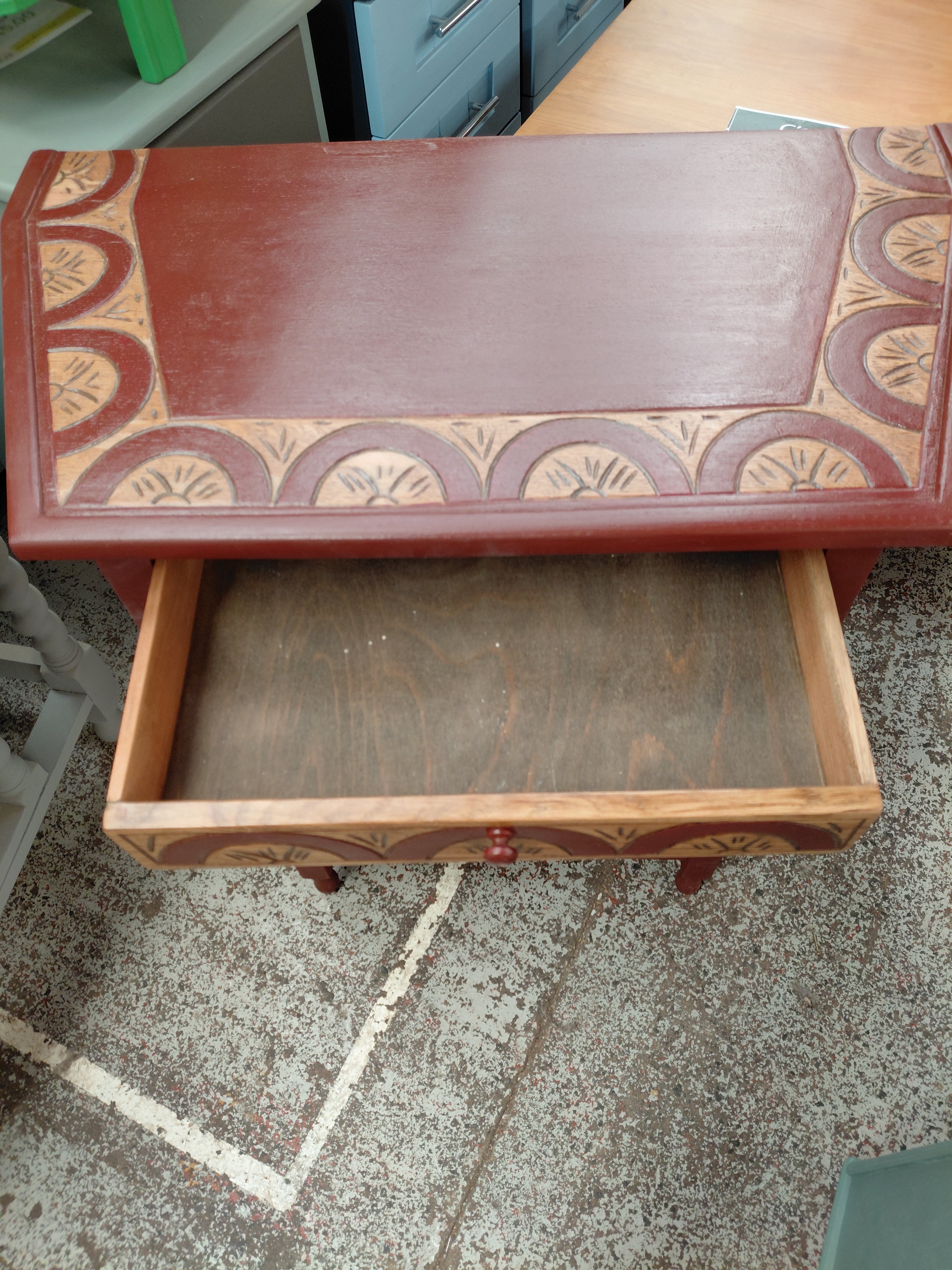 HMP Side Table