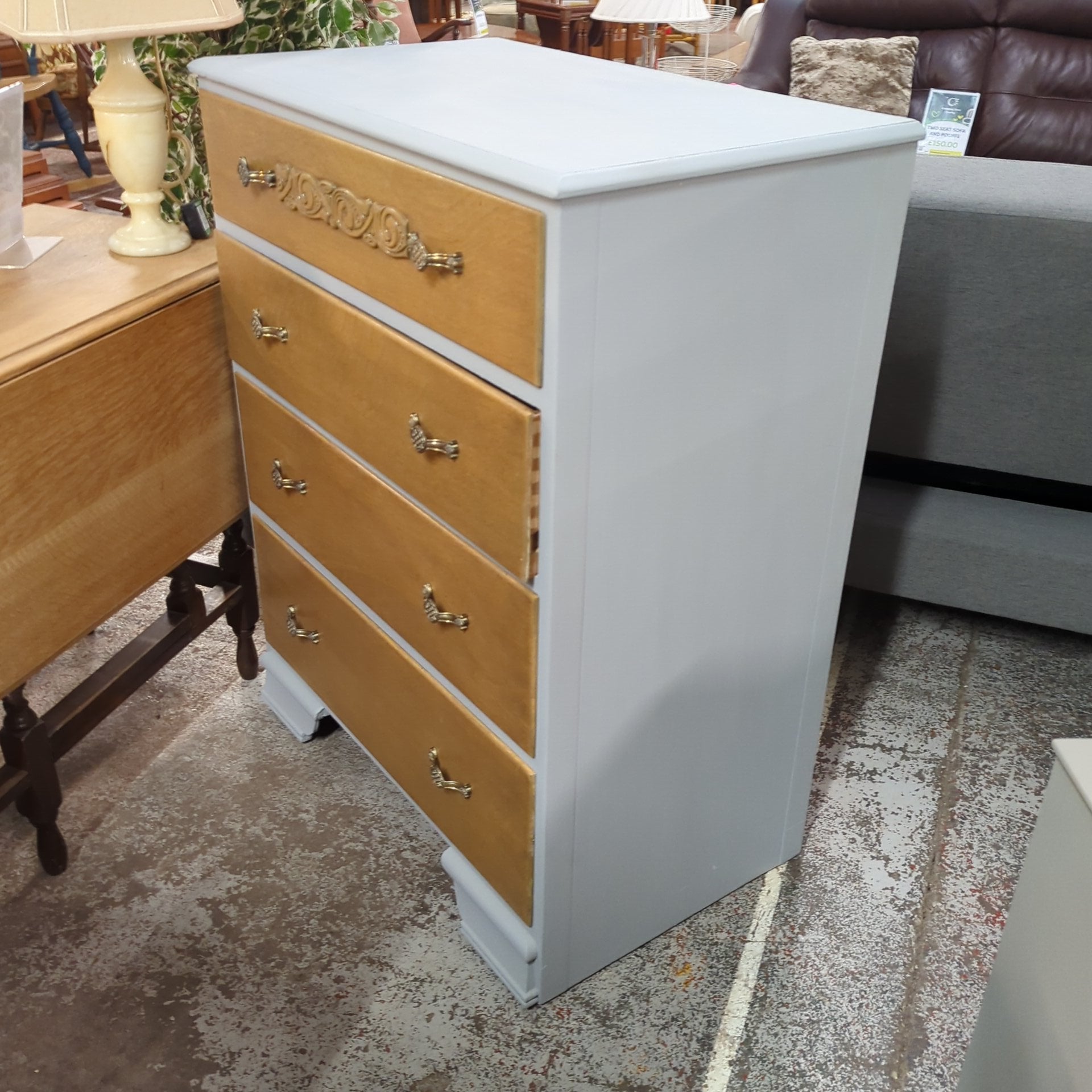 HMP Chest of Drawers