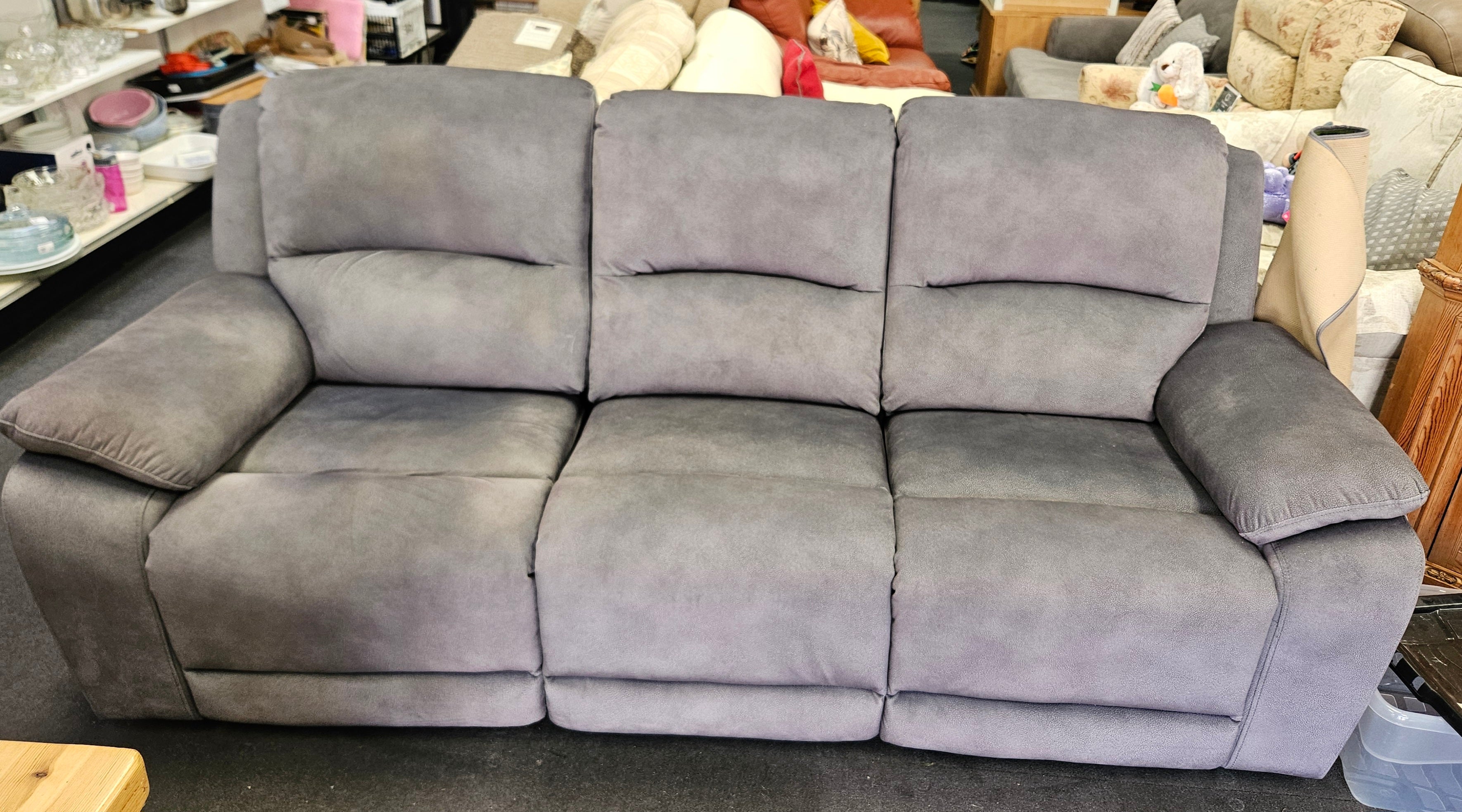 Electric reclining sofa