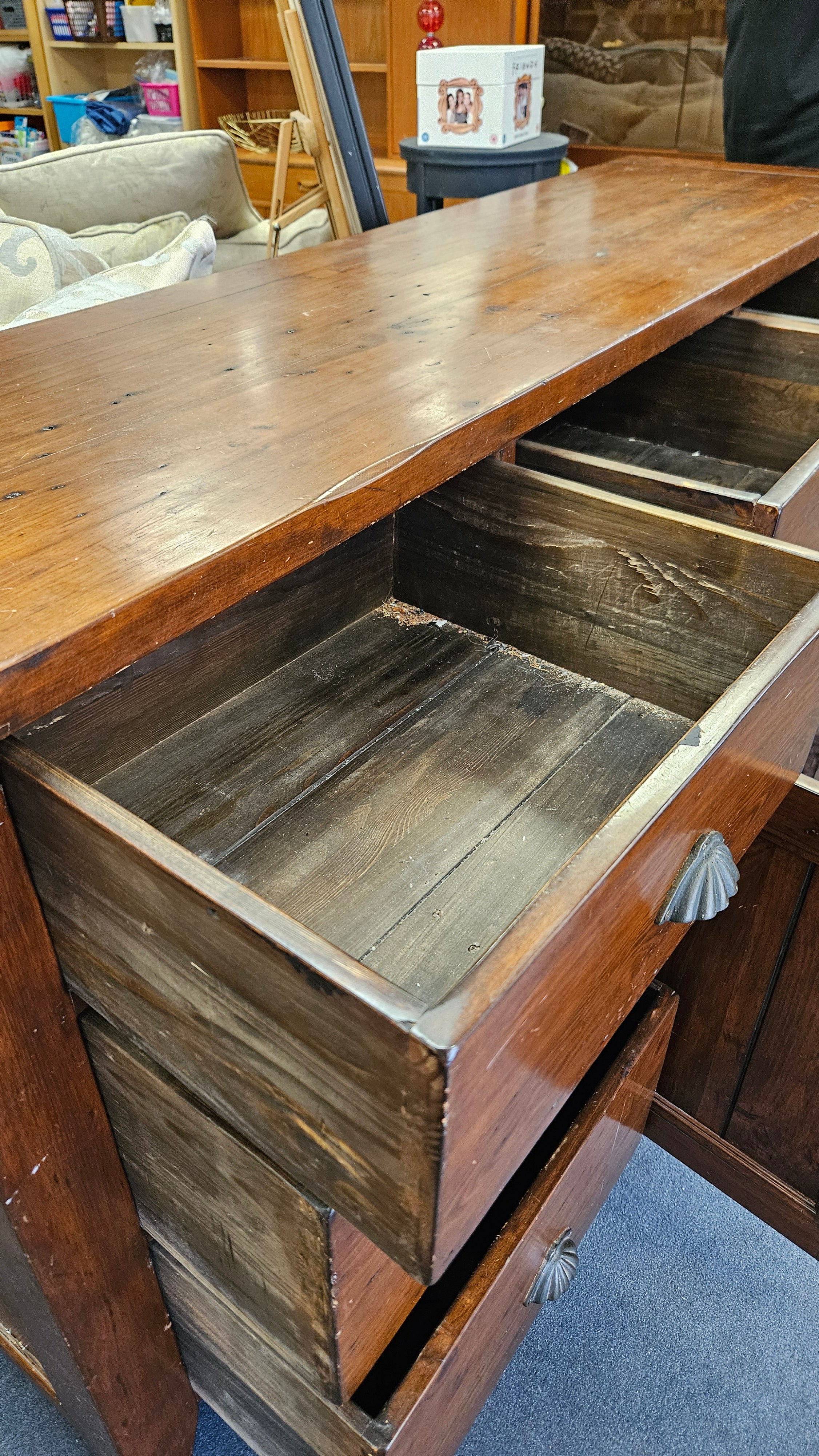 Sideboard