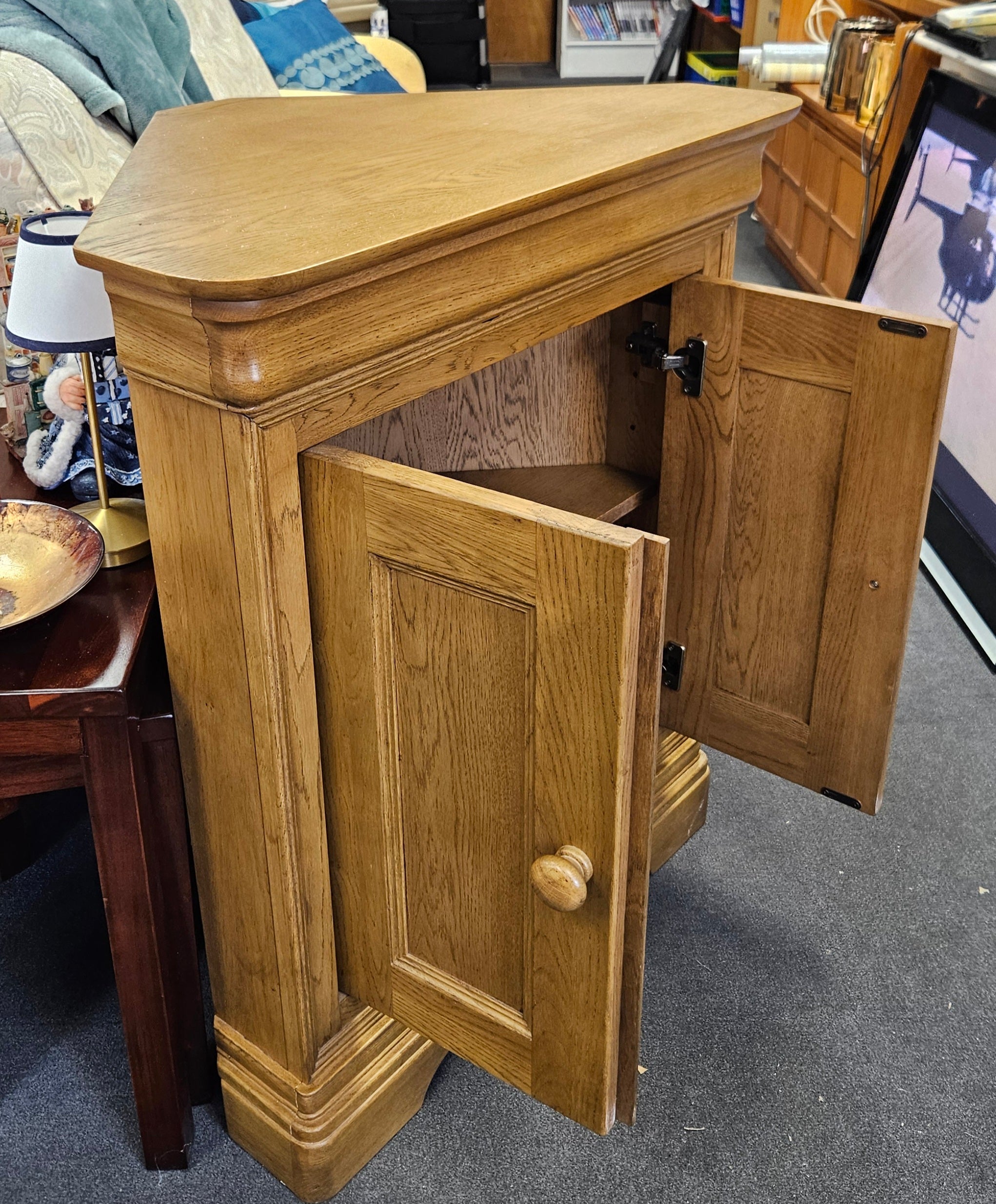 Corner Cupboard