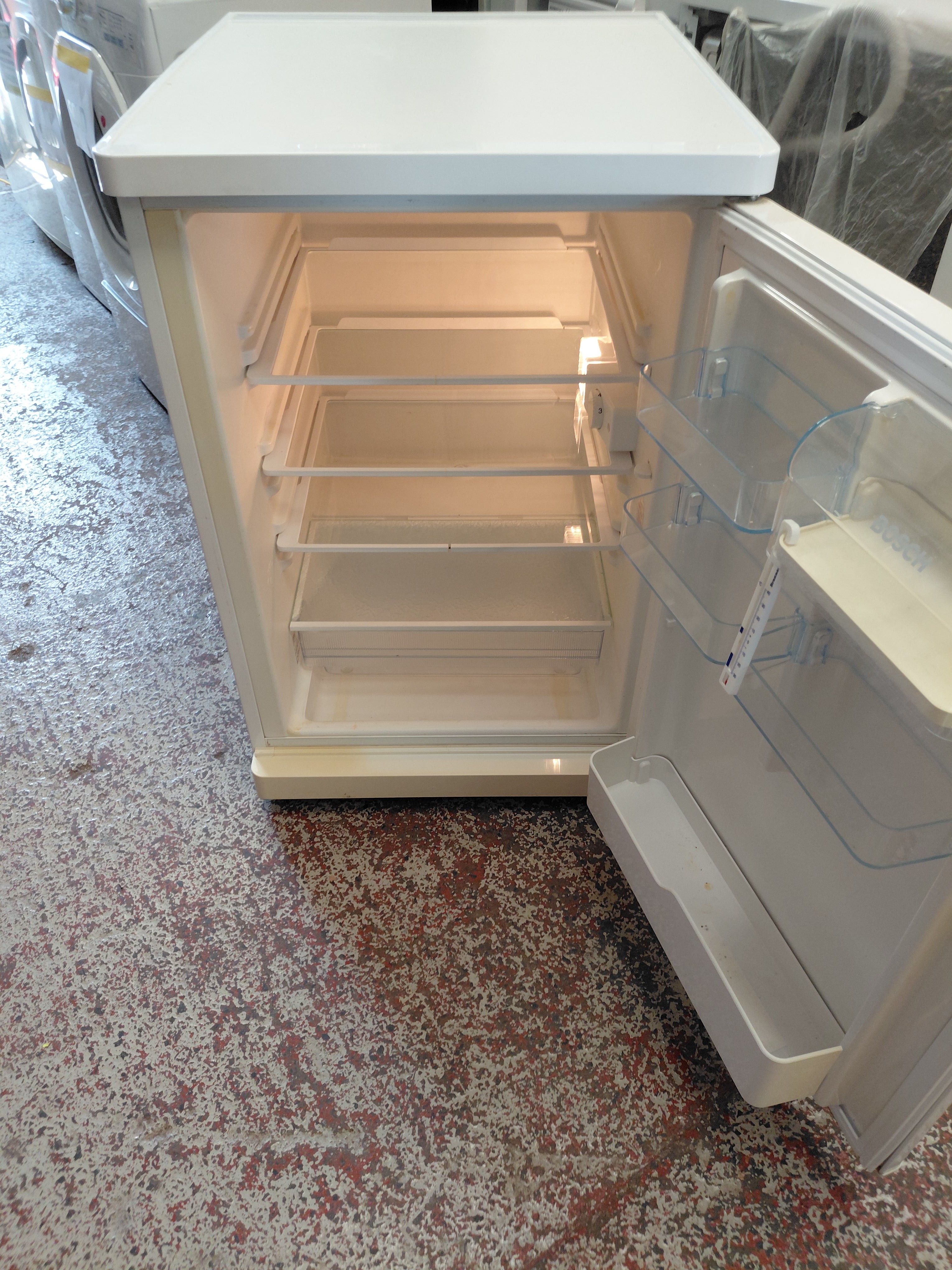 Bosch Under Counter Fridge