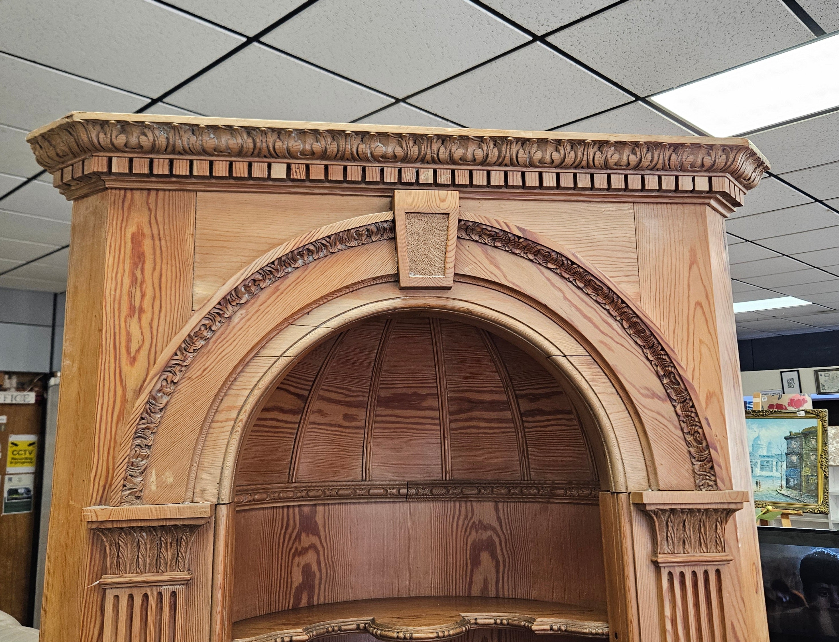 Georgian style corner unit