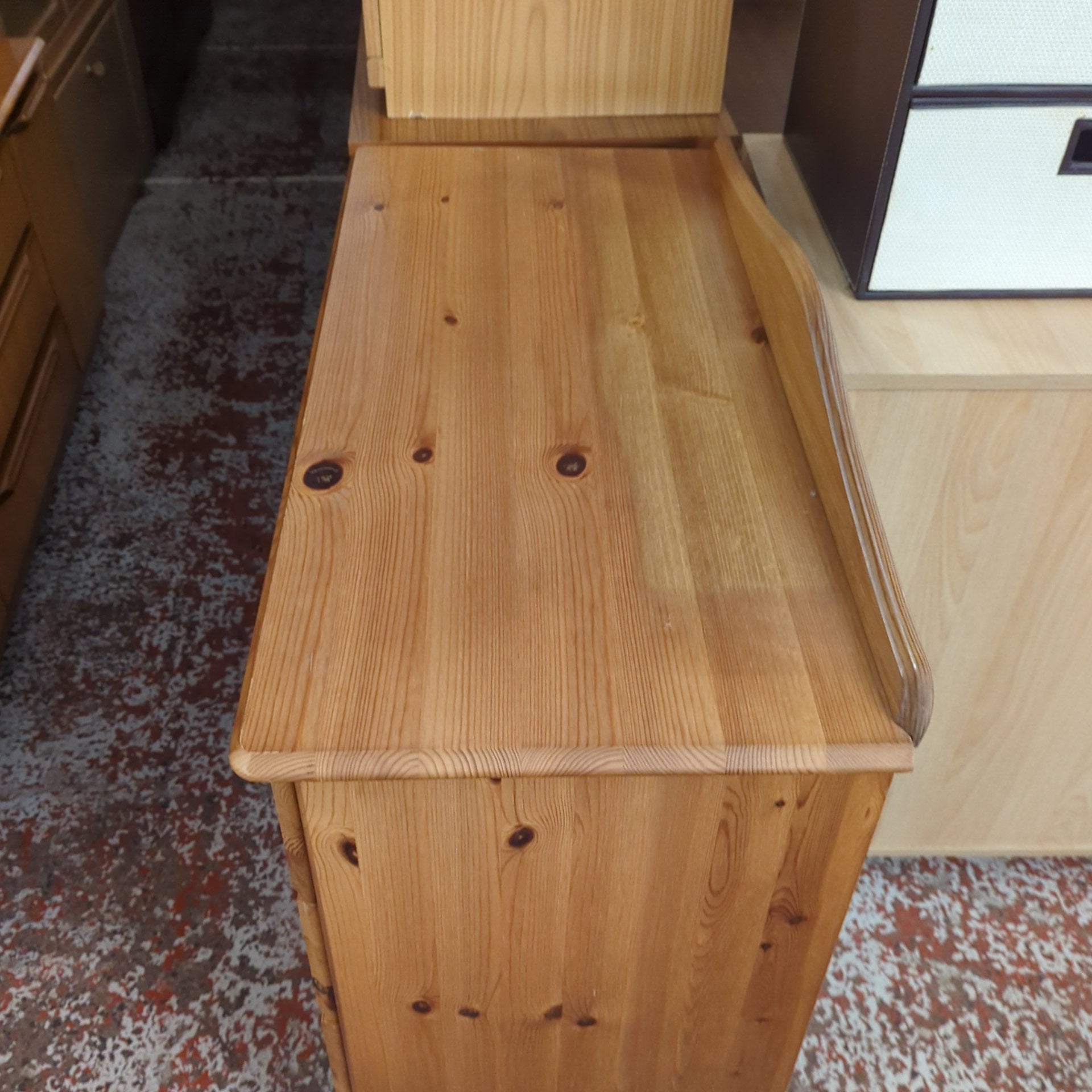 Pine Chest Of Drawers