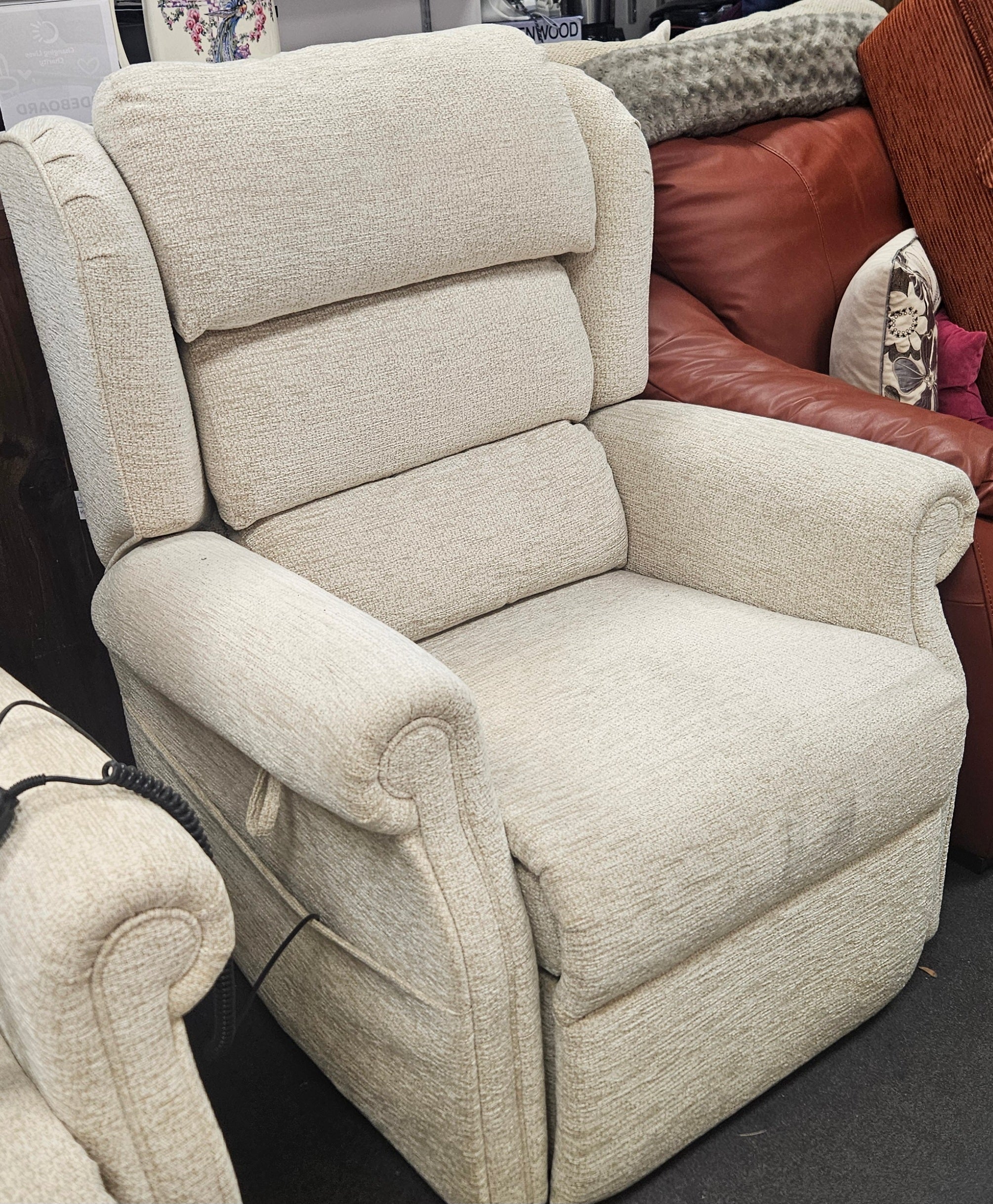 Rise and recline chair