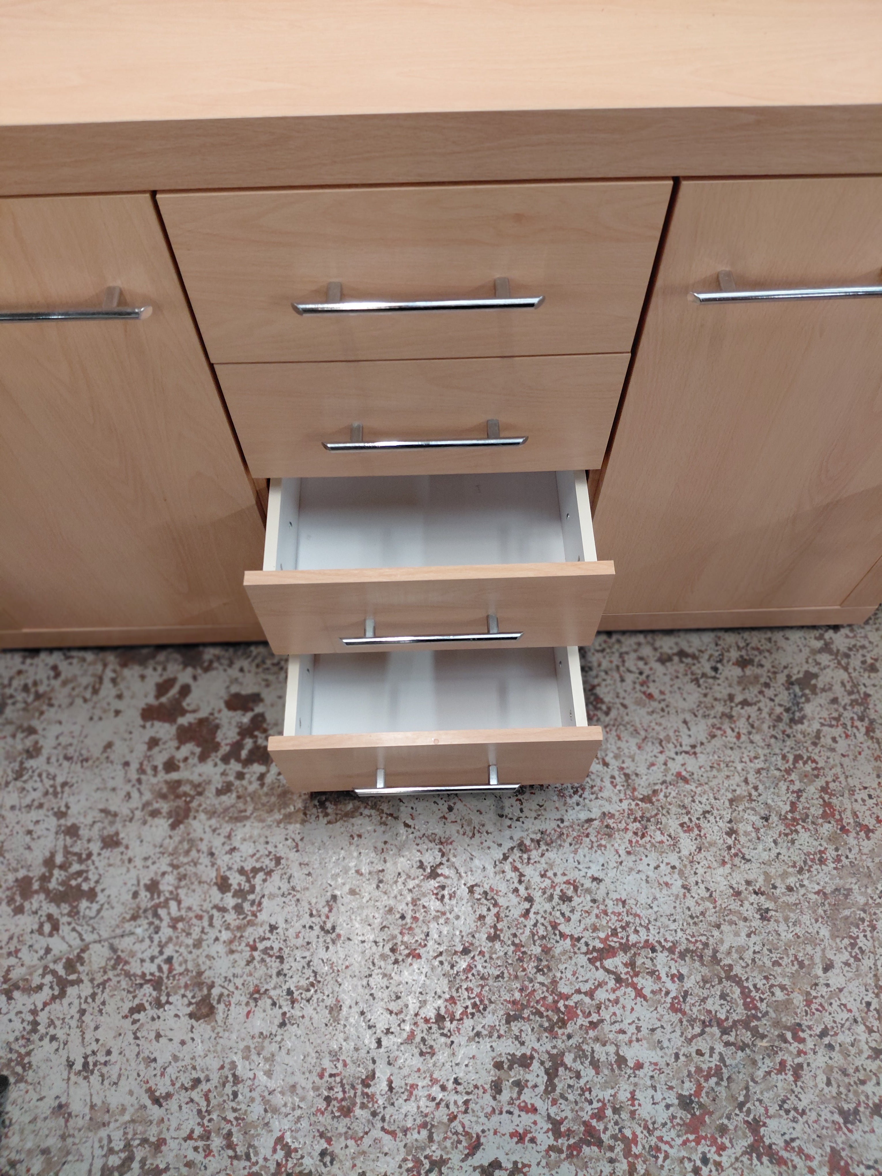 Sideboard
