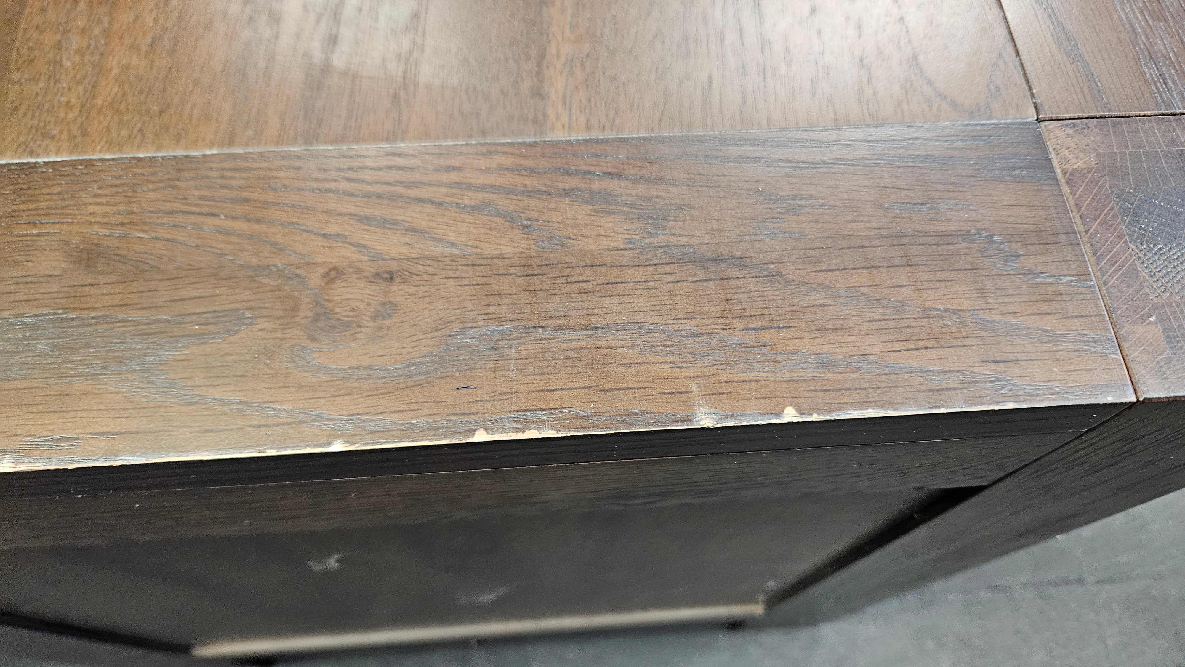 Tv unit