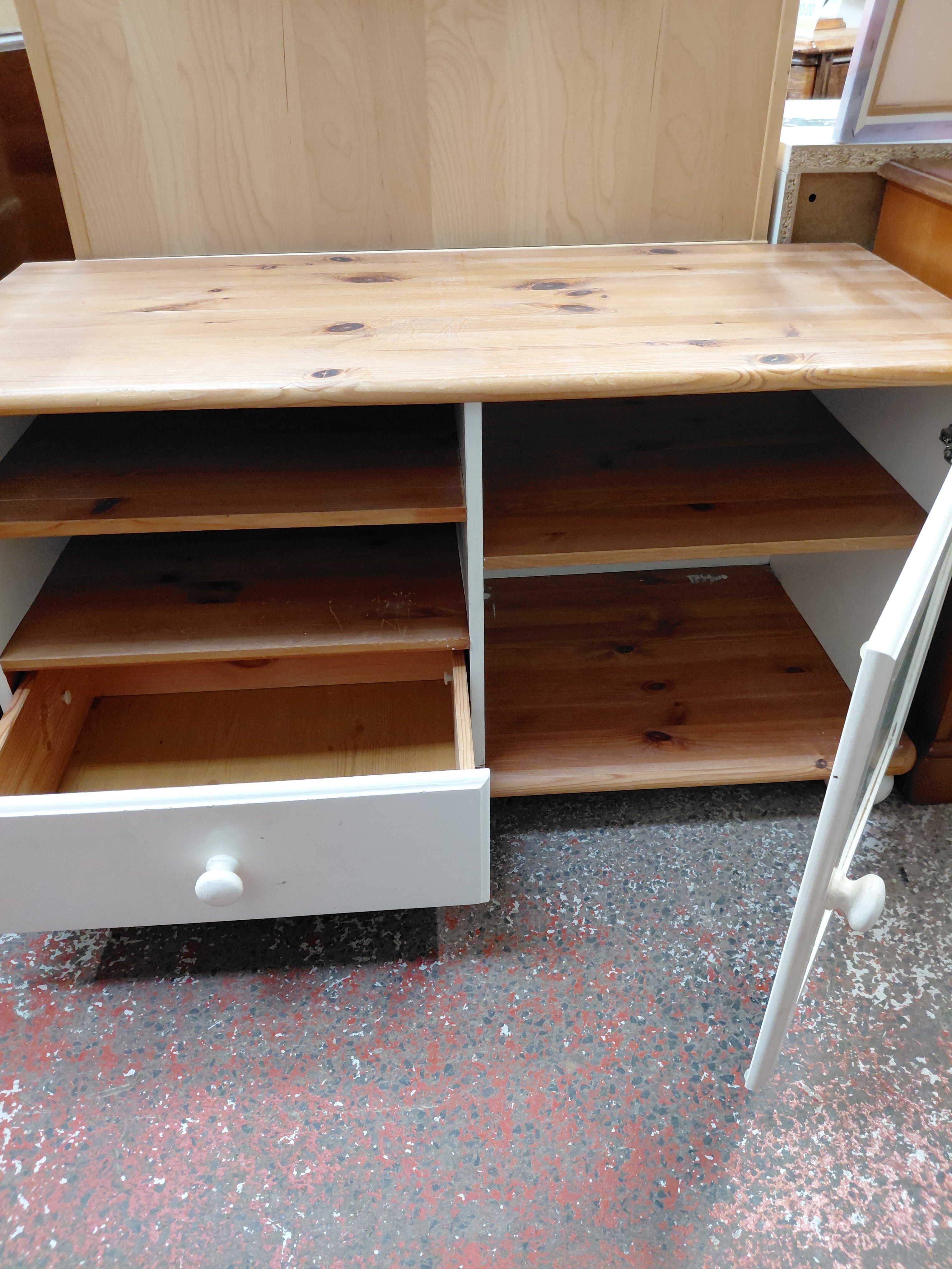 Tv Cabinet