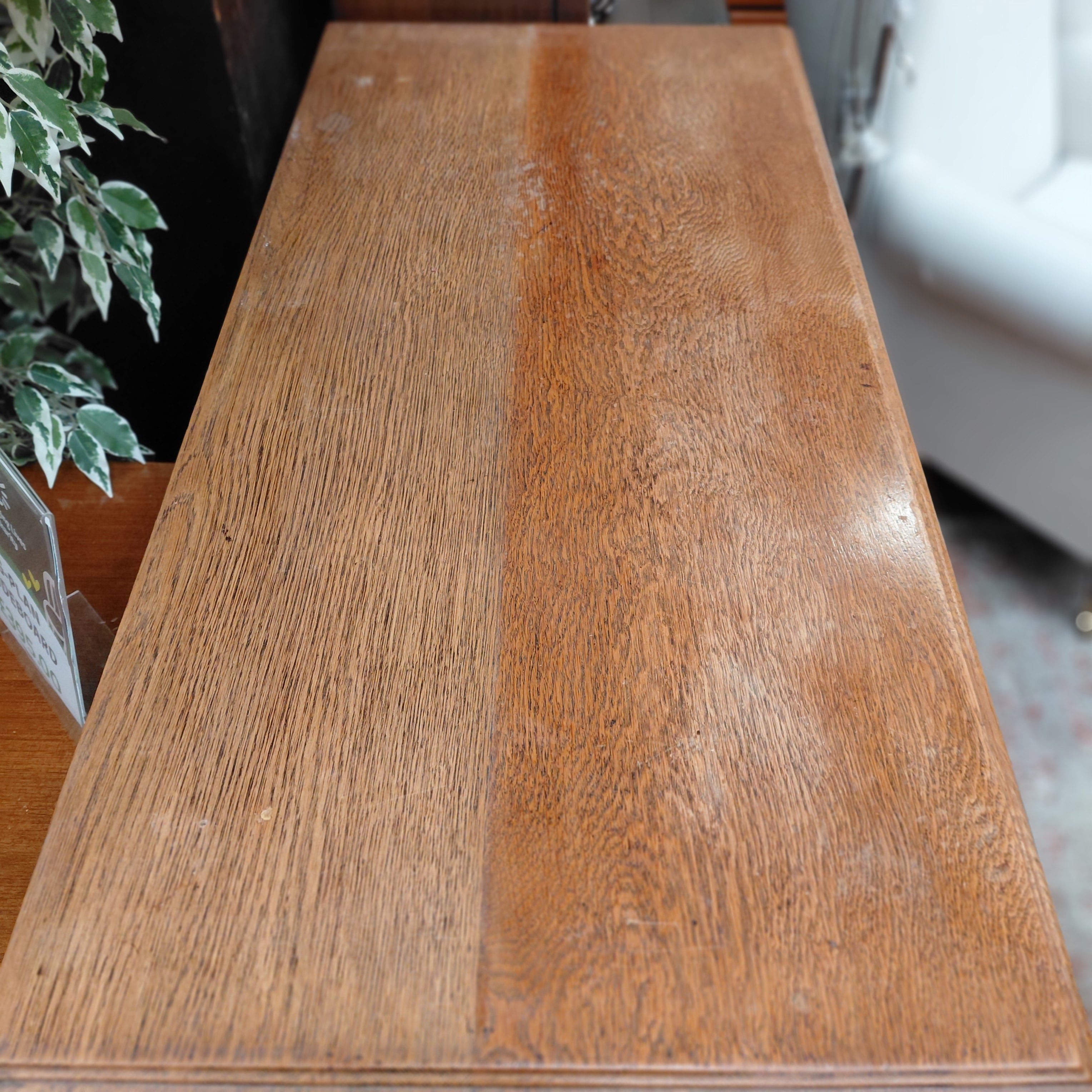 Sideboard