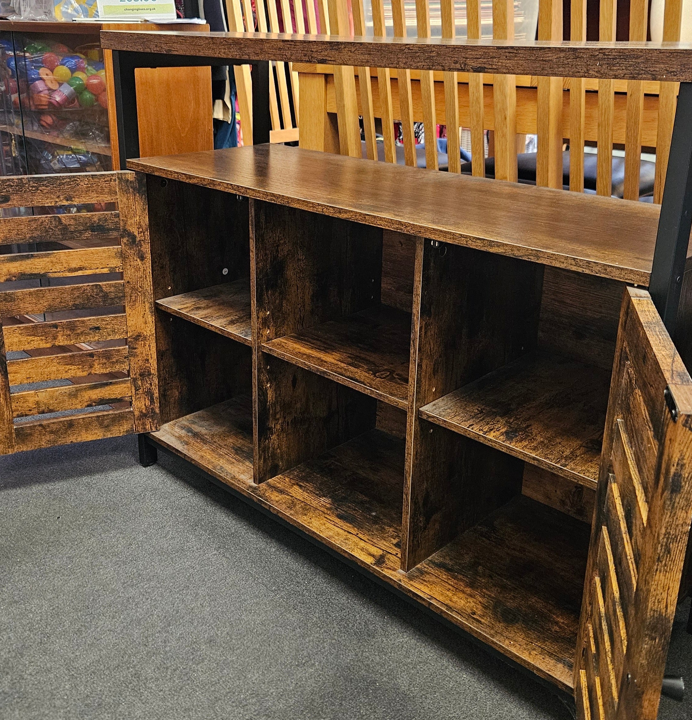 Sideboard