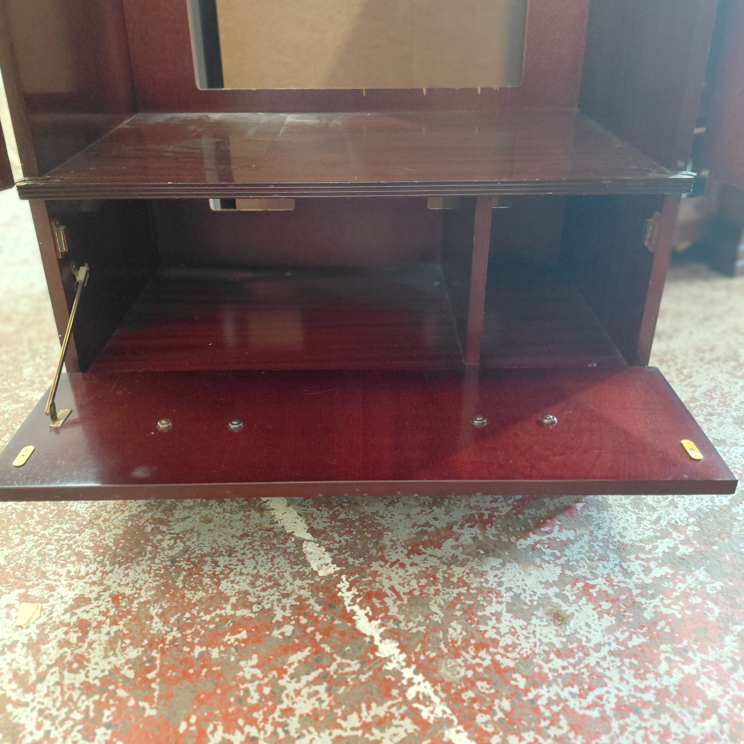 Tv Cabinet